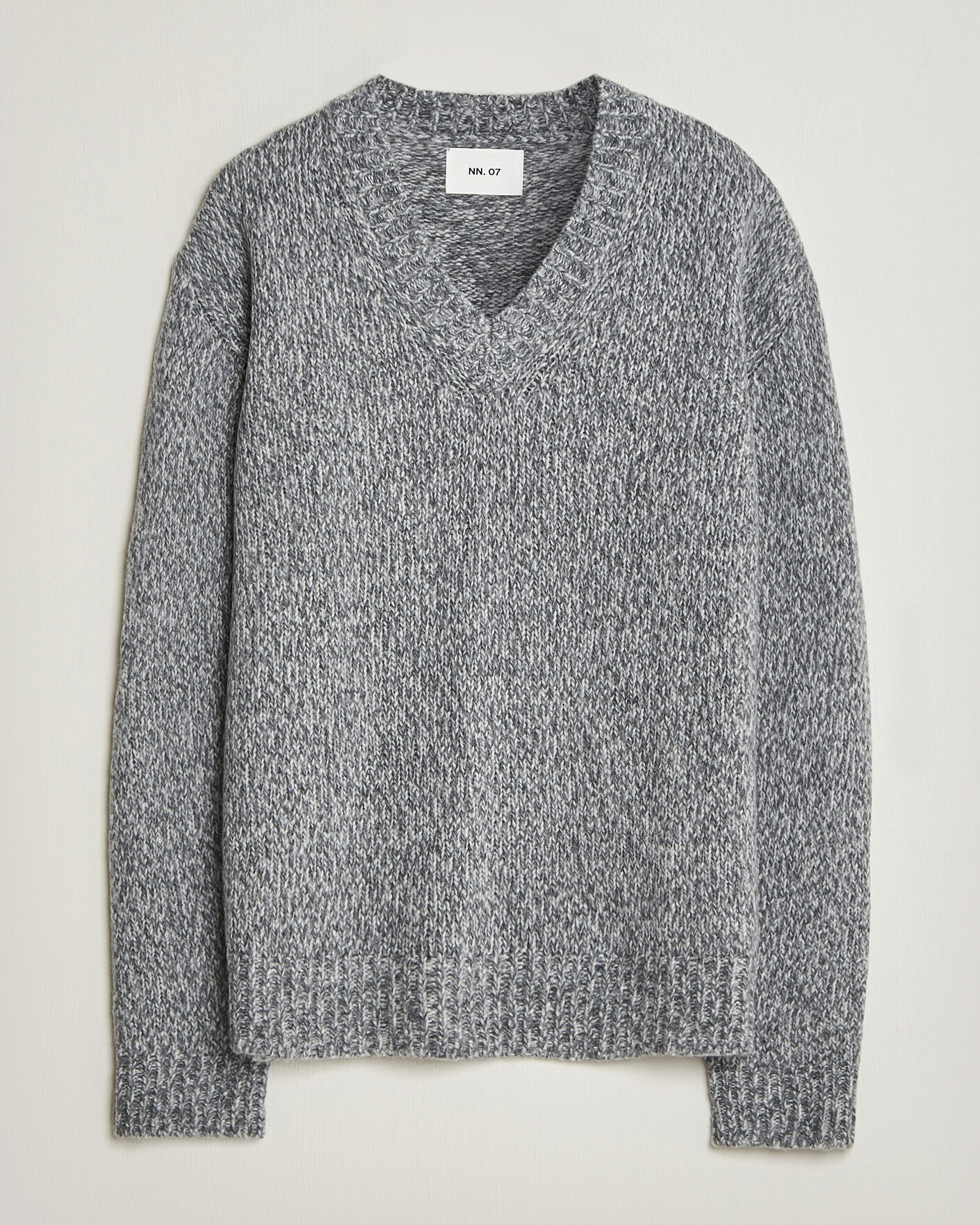 Men | Sweaters & Knitwear | NN07 | Flint Wool Knitted V-Neck Grey Melange