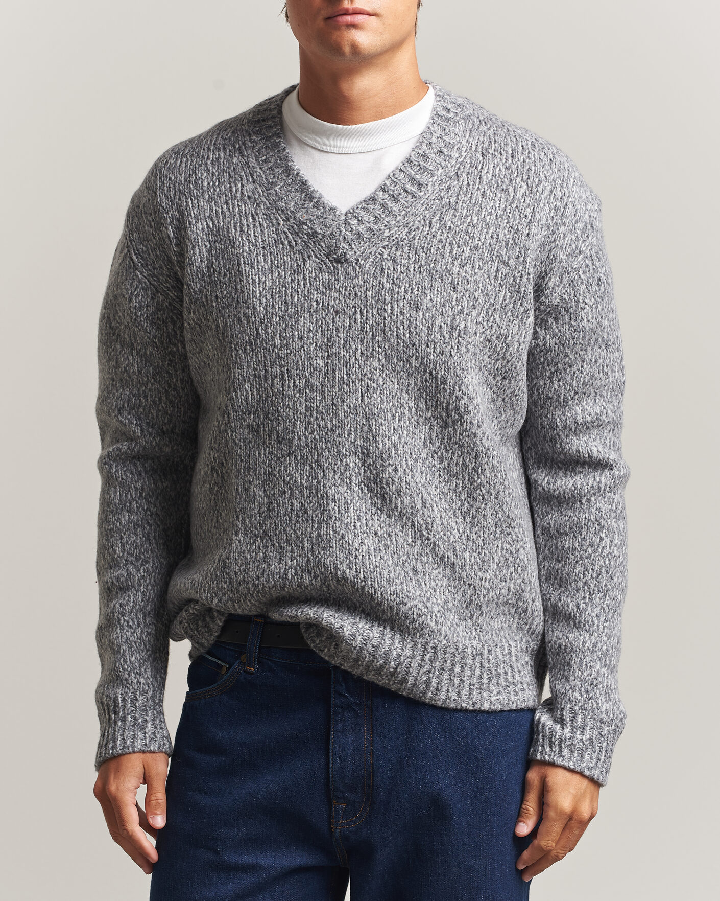 Men | Sweaters & Knitwear | NN07 | Flint Wool Knitted V-Neck Grey Melange