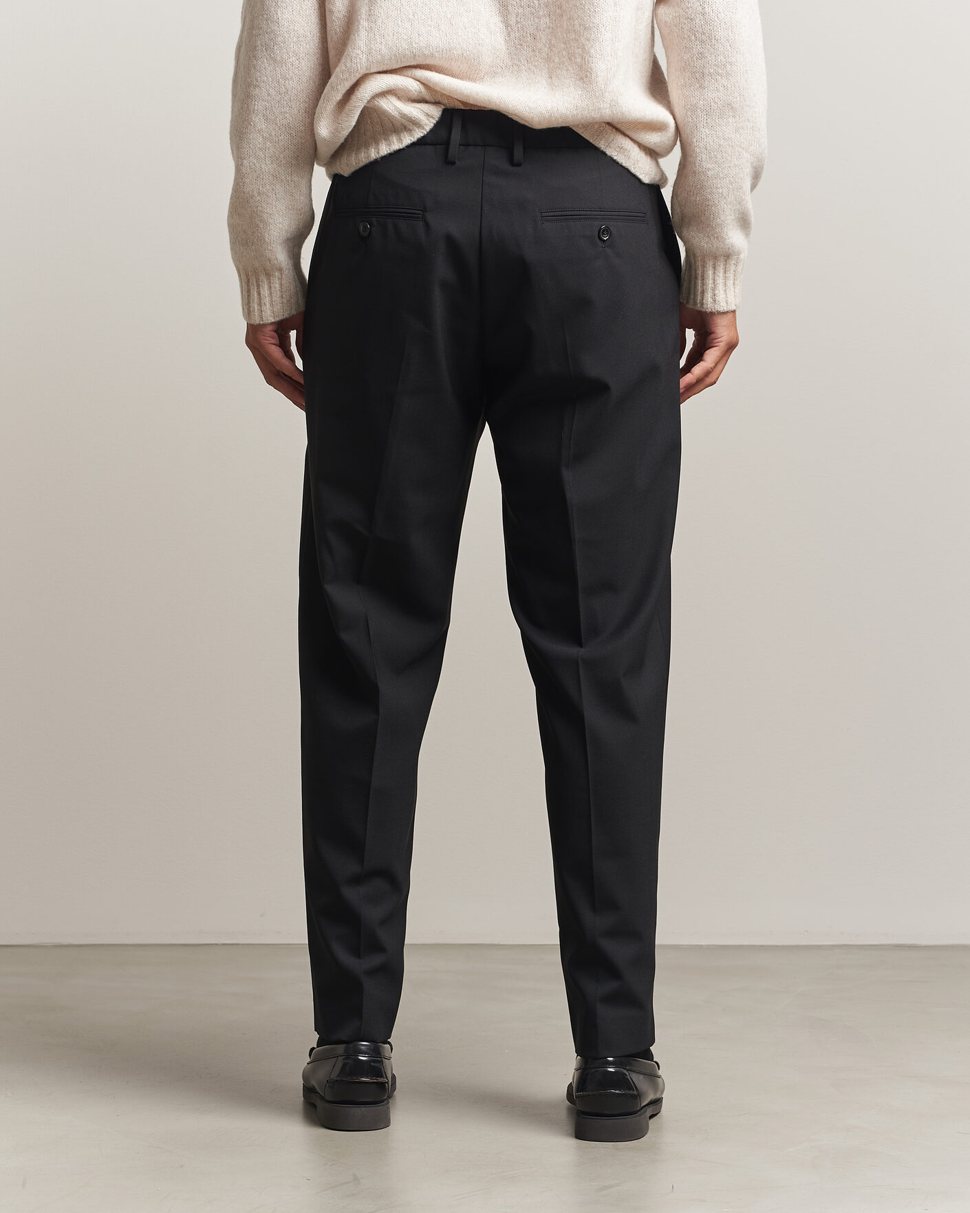 Men | Trousers | NN07 | Brendan Wool Drawstring Trousers Black