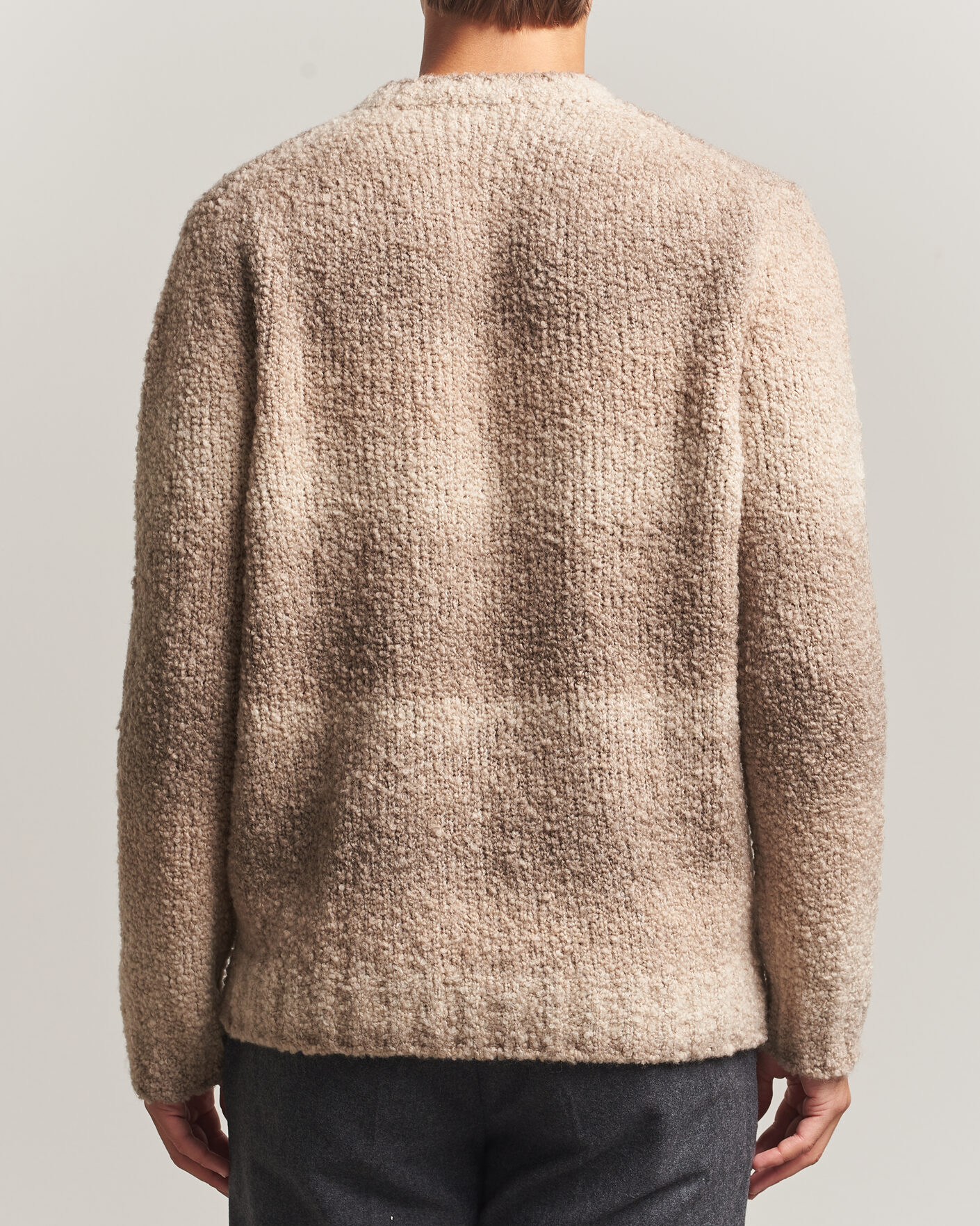 Men | Sweaters & Knitwear | Oscar Jacobson | Ronnie Heavy Knitted Wool Crewneck Beige
