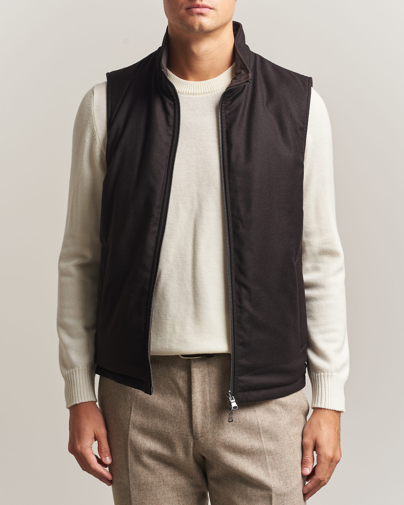 Men | Gilets | Oscar Jacobson | Nylon/Wool Reversible Vest Brown