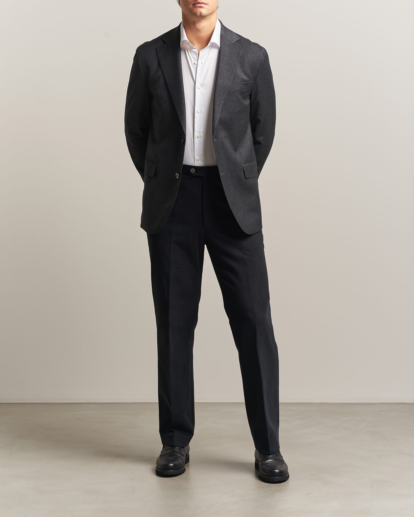 Men | Blazers | Oscar Jacobson | Fogerty Wool Flannel Blazer Charcoal