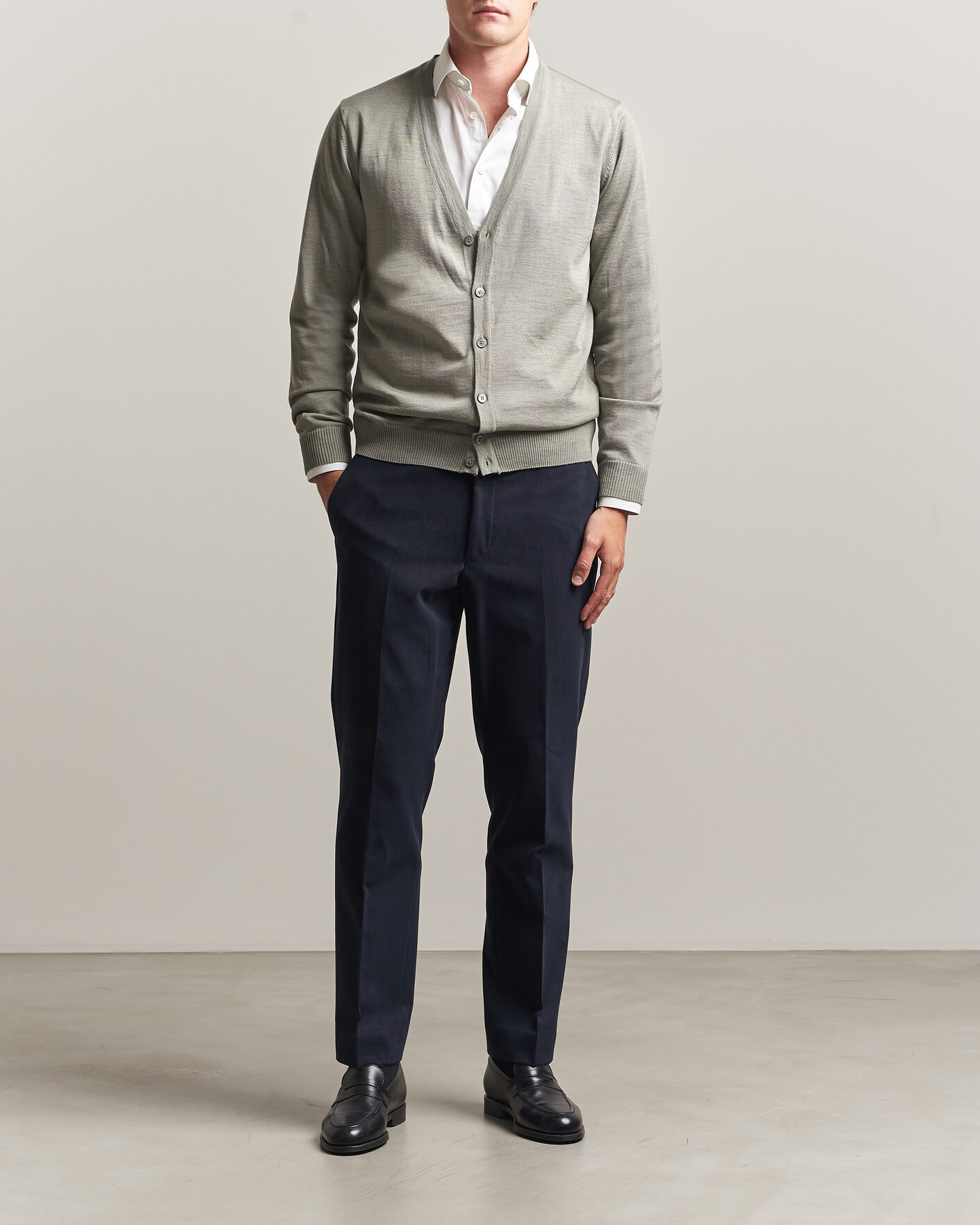 Men | Trousers | Oscar Jacobson | Dandy Brushed Cotton Trousers Blue