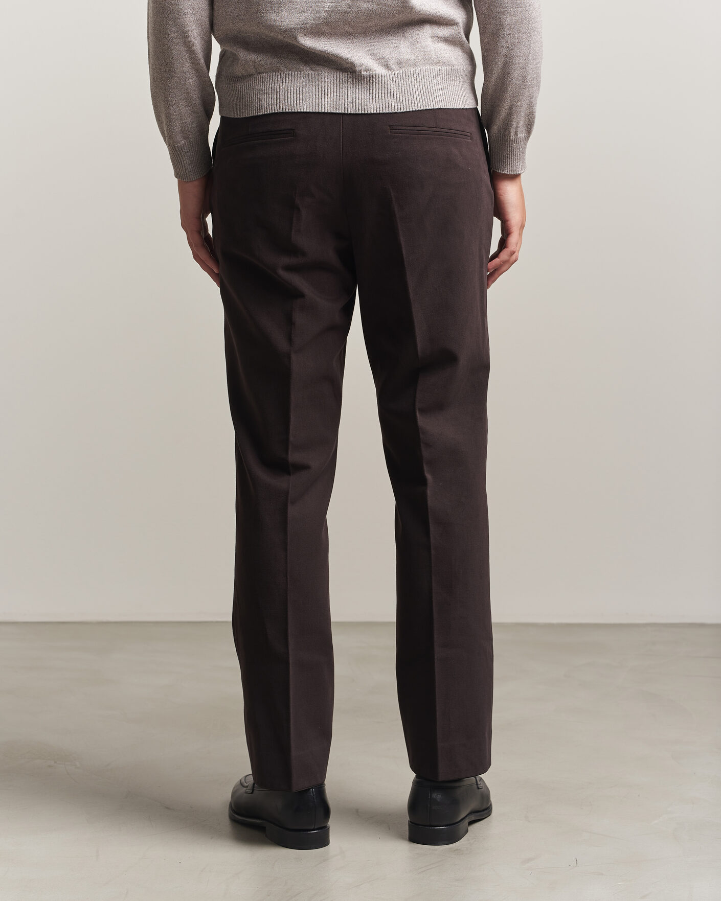 Men | Trousers | Oscar Jacobson | Dandy Brushed Cotton Trousers Brown