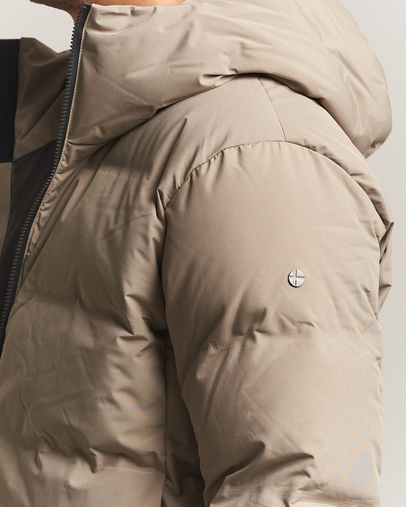 Men | Coats & Jackets | Scandinavian Edition | Torrent II Hooded Puffer Jacket Sand