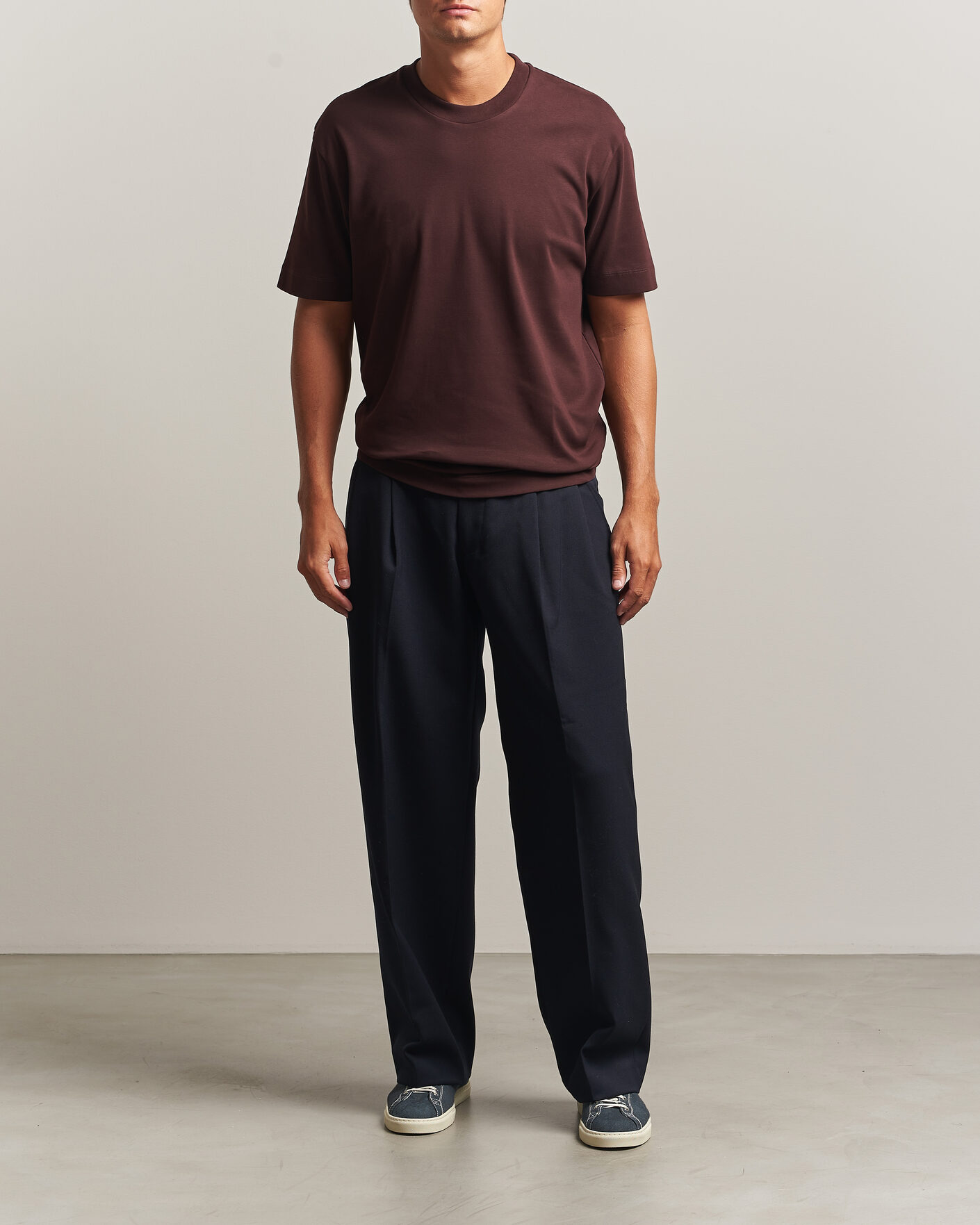 Men | T-Shirts | Sunspel | Heavy Weight Supima Cotton T-Shirt Dark Brown