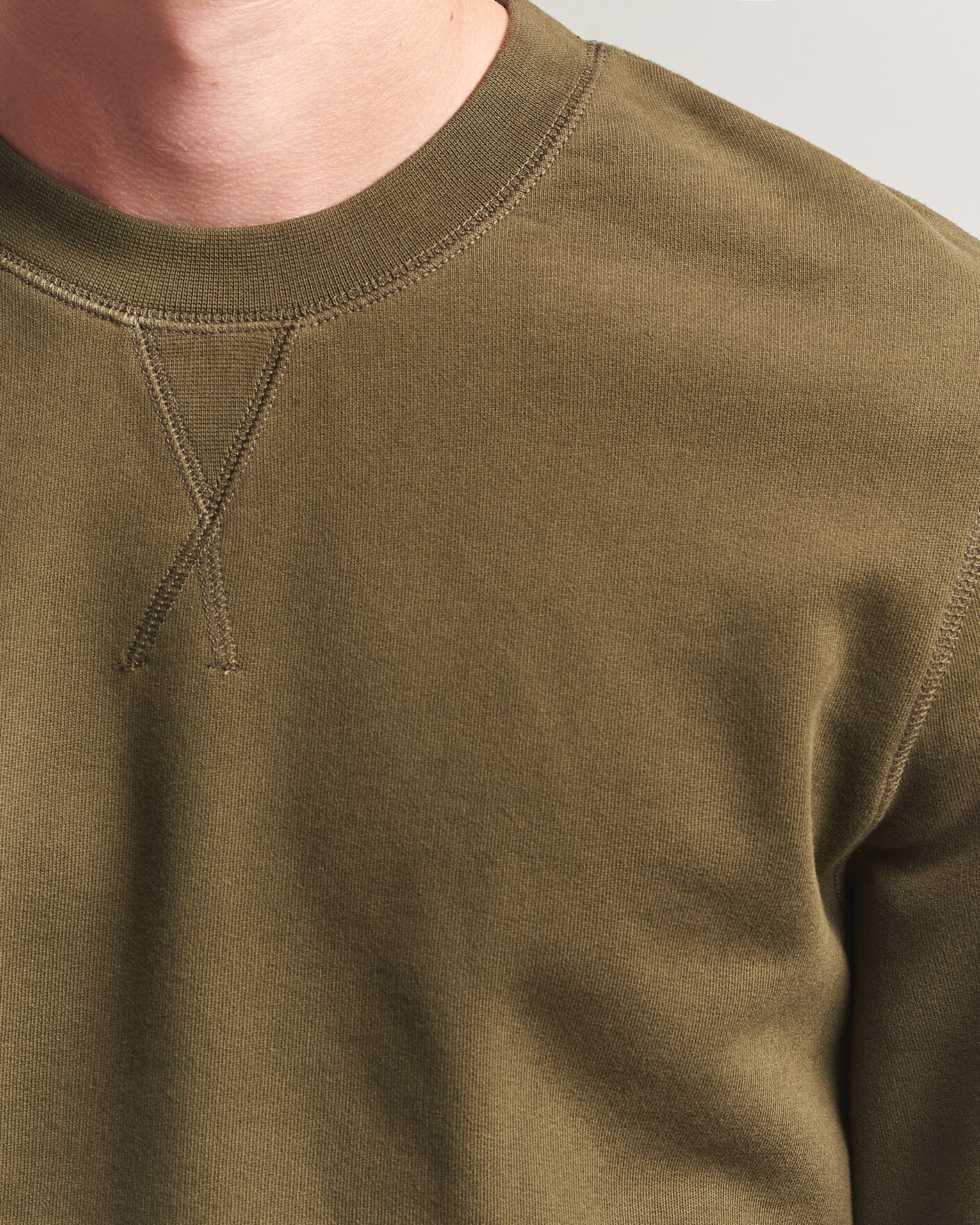Men | Sweaters & Knitwear | Sunspel | Loopback Sweatshirt Loden Green