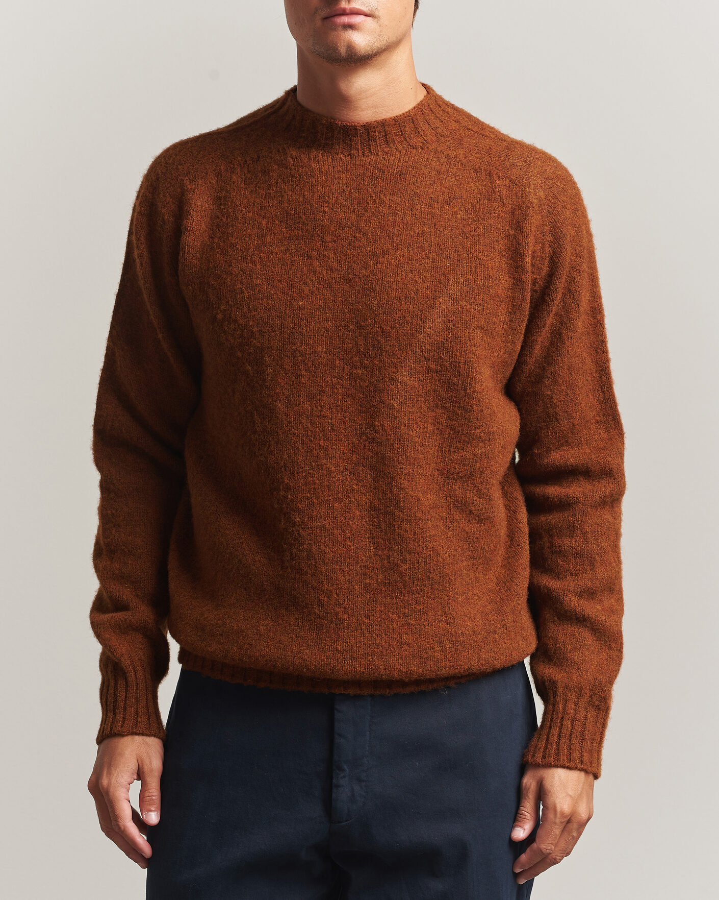 Men | Sweaters & Knitwear | Sunspel | Brushed Shetland Crew Neck Dark Tabacco