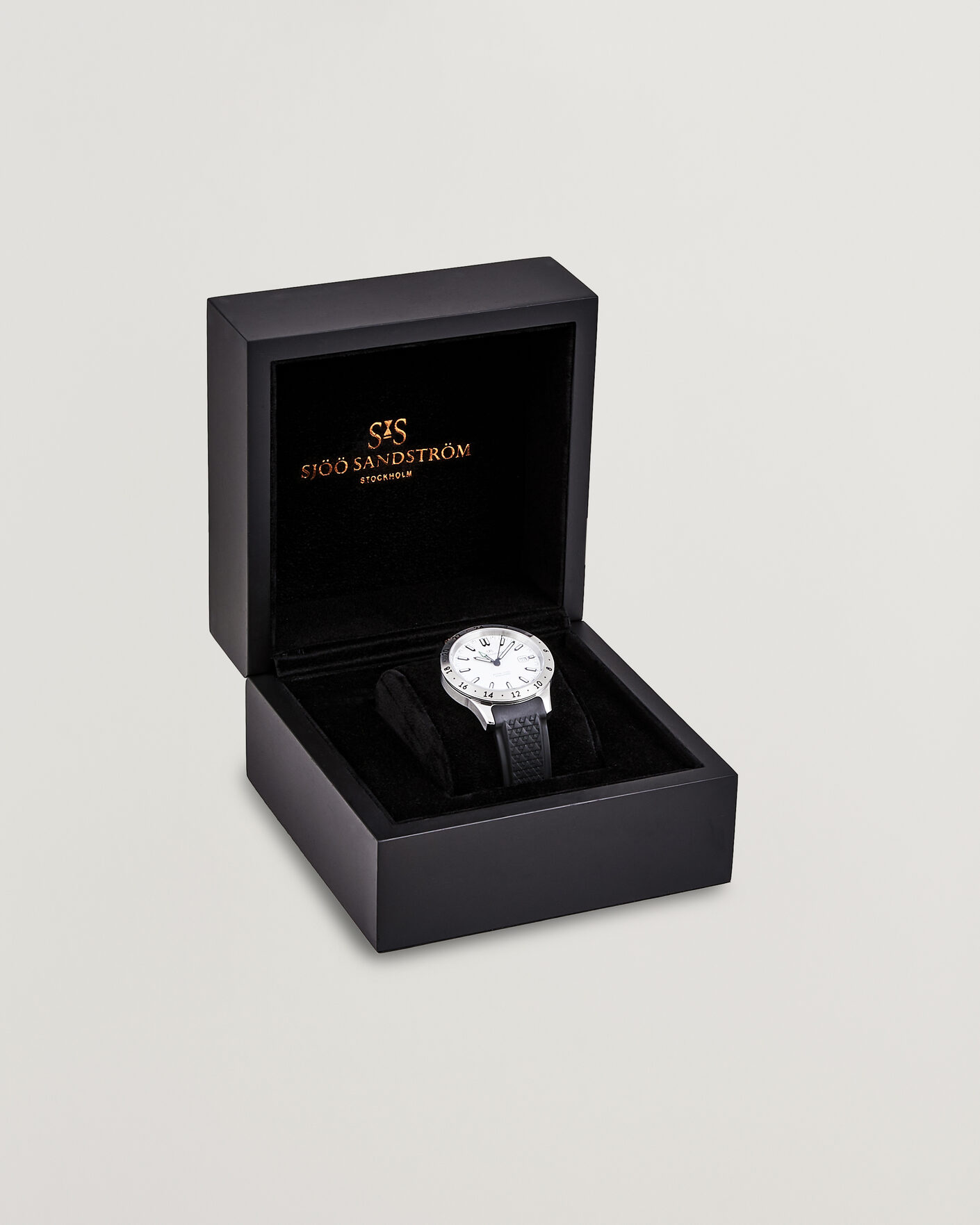 Men | Sjöö Sandström Royal Steel Worldtimer 41mm Black Rubber White Dial | Sjöö Sandström | Royal Steel Worldtimer 41mm Black Rubber White Dial