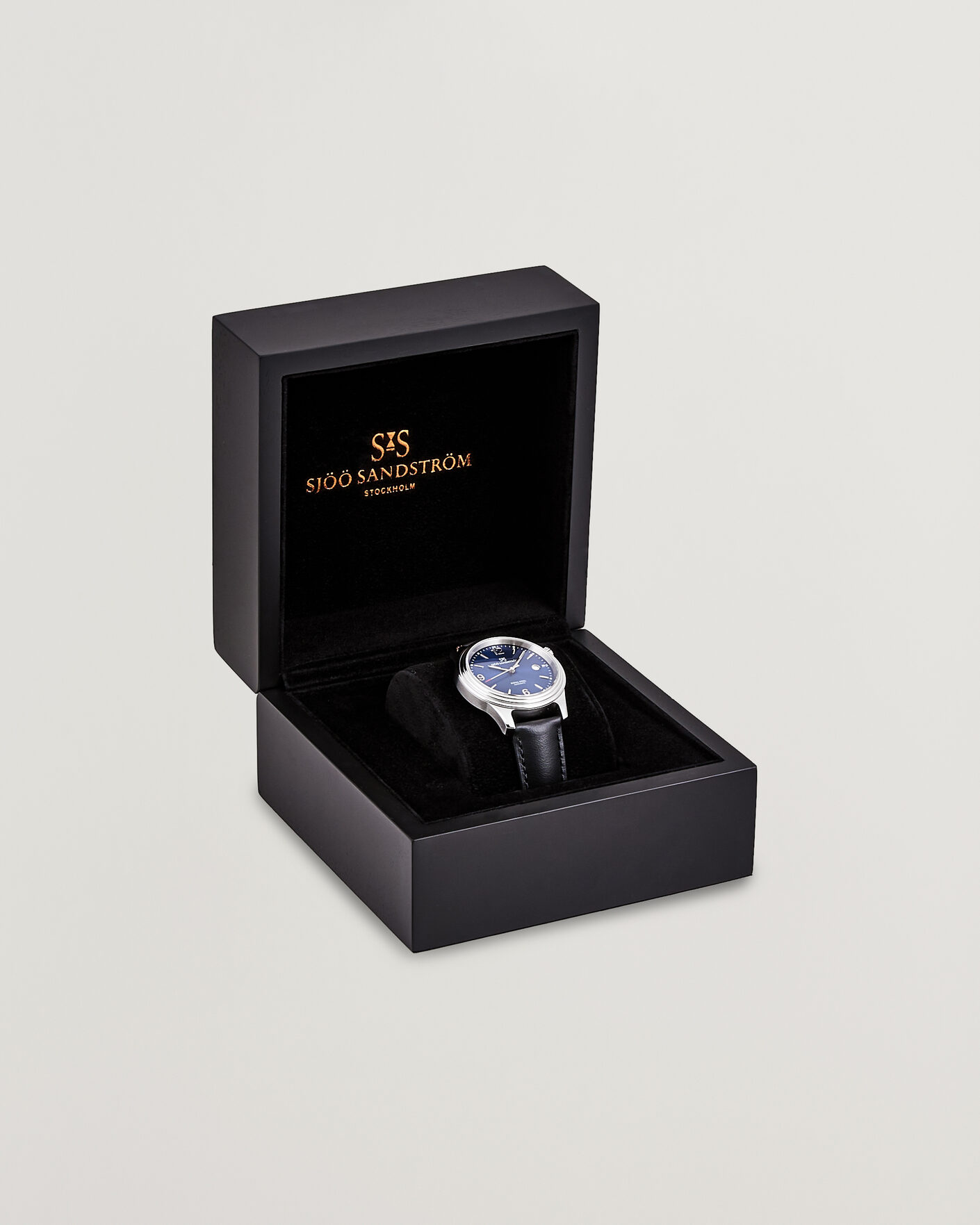 Men | Sjöö Sandström Royal Steel 41mm Black Calf Blue Dial | Sjöö Sandström | Royal Steel 41mm Black Calf Blue Dial