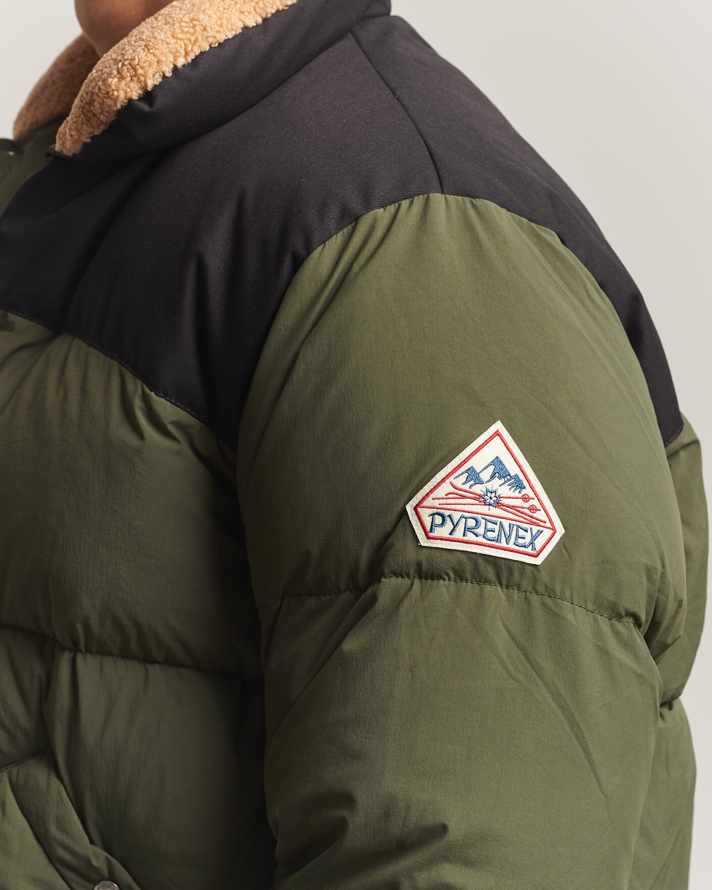 Men | Coats & Jackets | Pyrenex | Fiery Down Jacket Deep Khaki