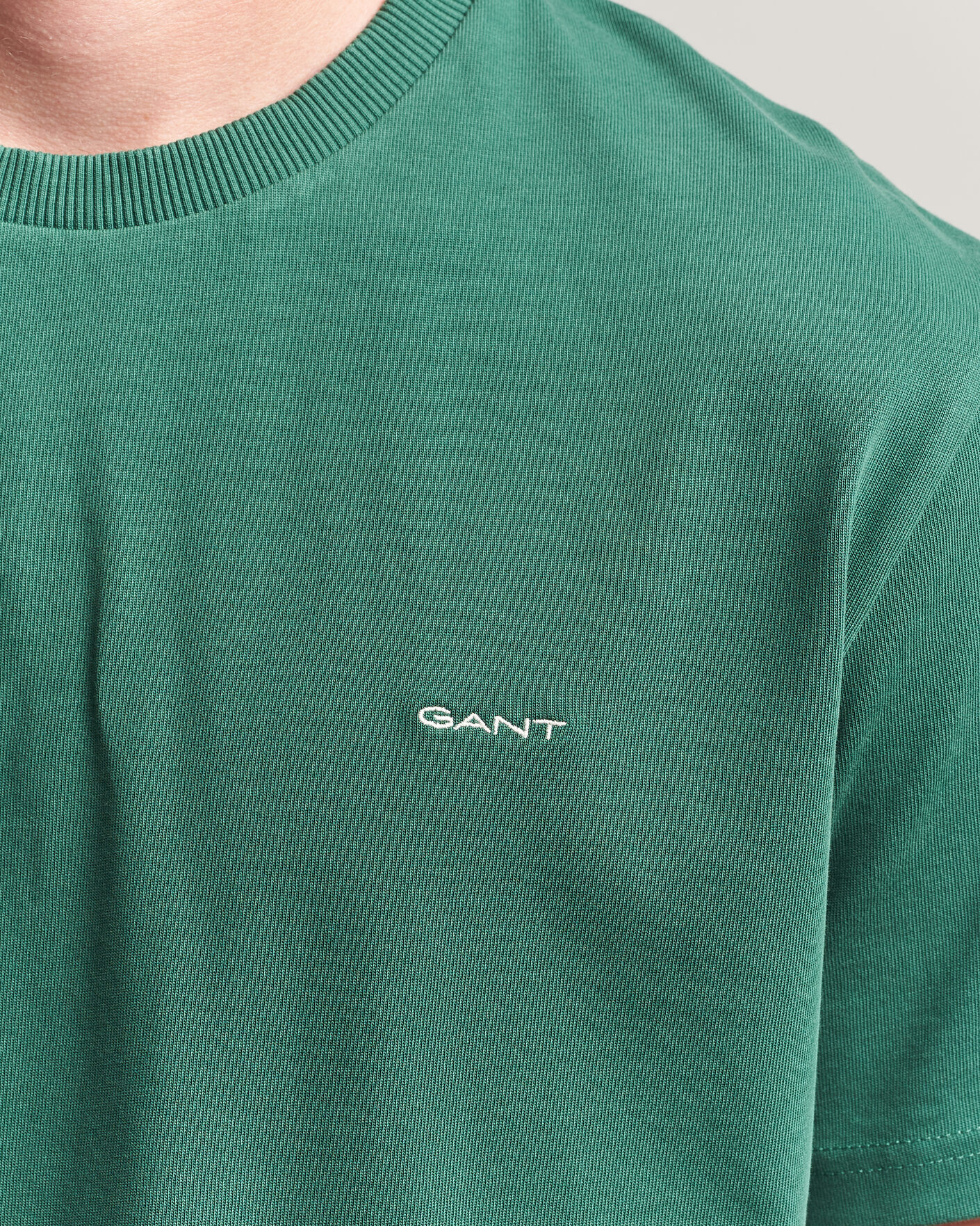 Men | T-Shirts | Gant | Tournament Crew Neck T-Shirt Green