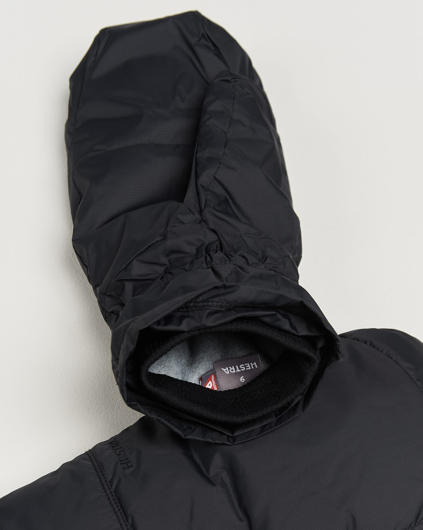Men | Gloves | Hestra | Gabrro Windproof Mitt Black