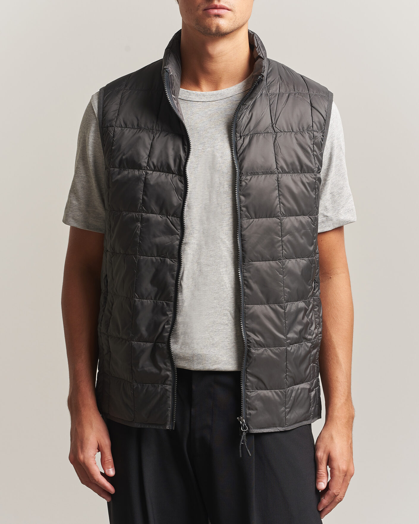 TAION High Neck Full Zip Lightweight Down Vest Dark Grey at