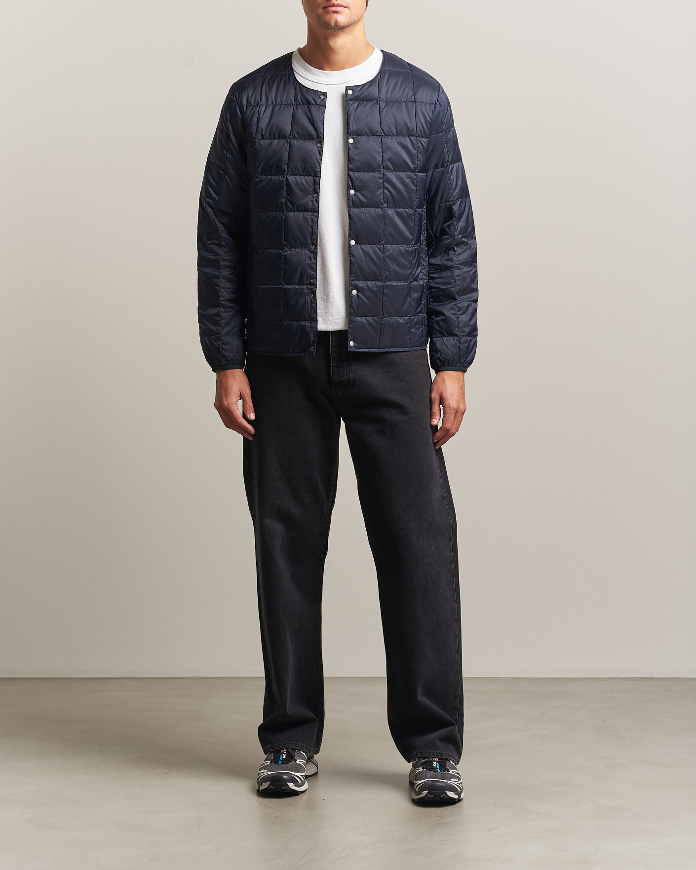 Men | Coats & Jackets | TAION | Crew Neck Button Down Jacket Dark Navy