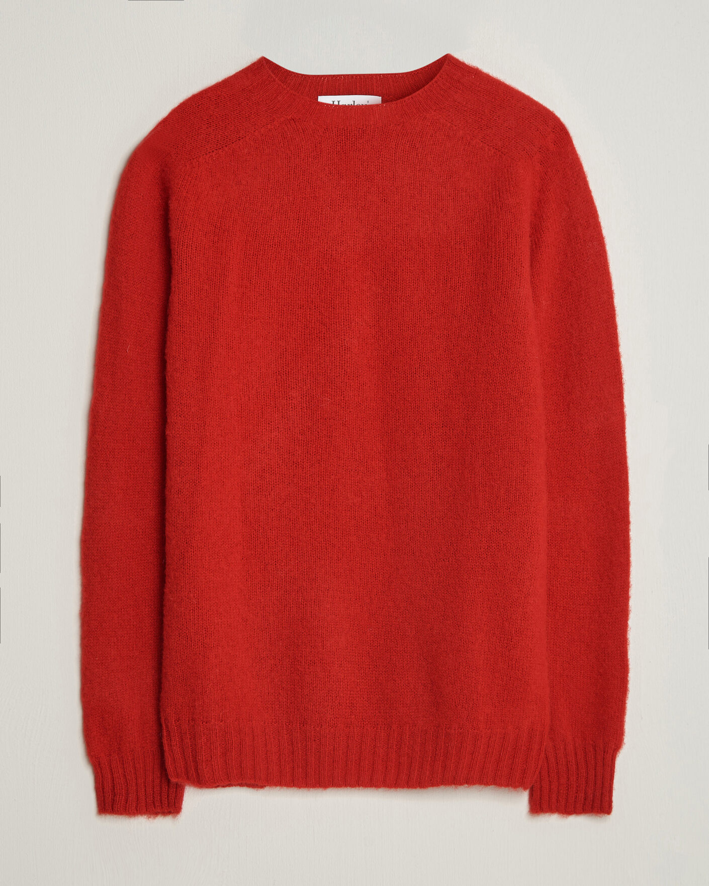 Men | Sweaters & Knitwear | Harley Of Scotland | Brushed Supersoft Lambswool Crewneck Cardinal