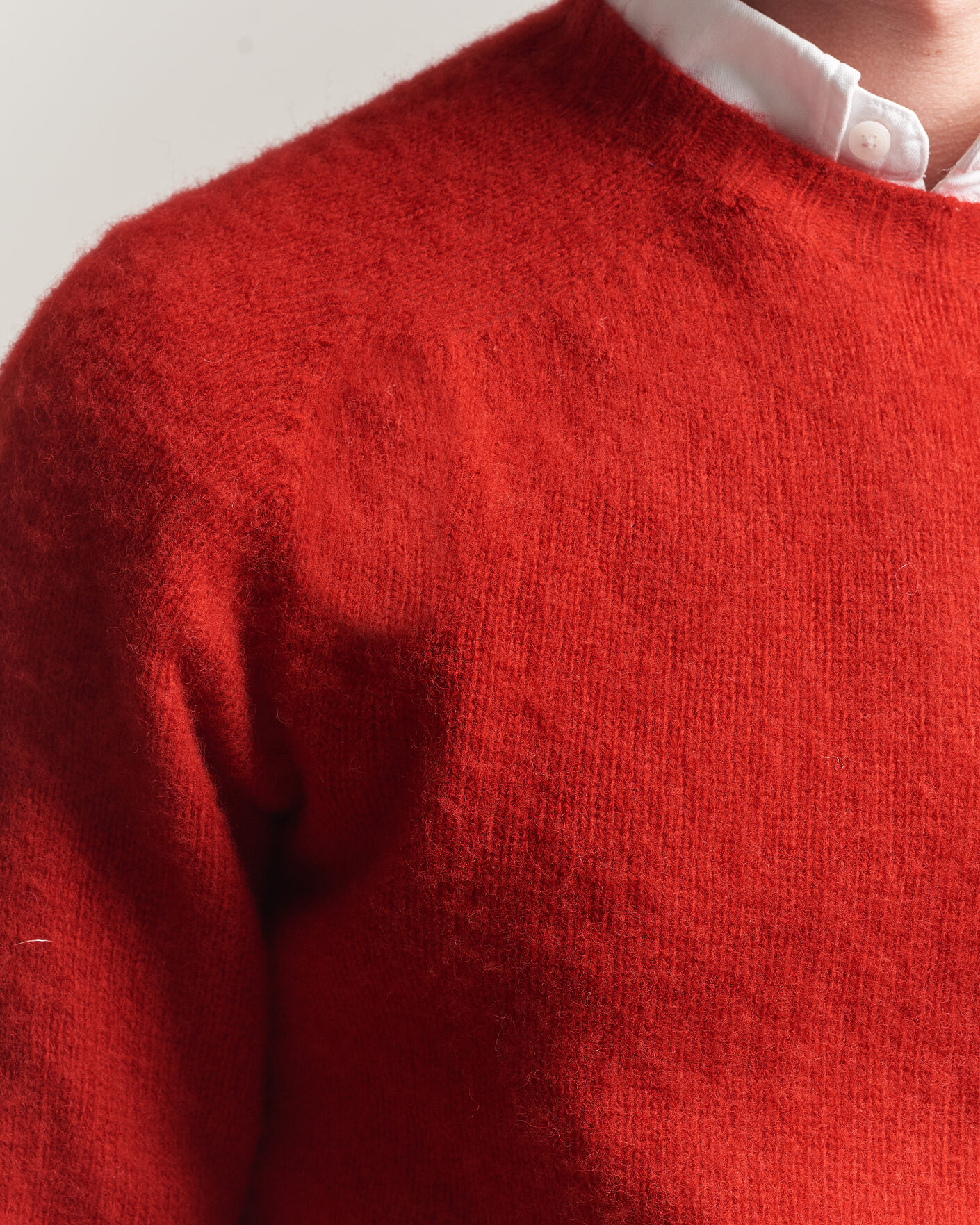 Men | Sweaters & Knitwear | Harley Of Scotland | Brushed Supersoft Lambswool Crewneck Cardinal