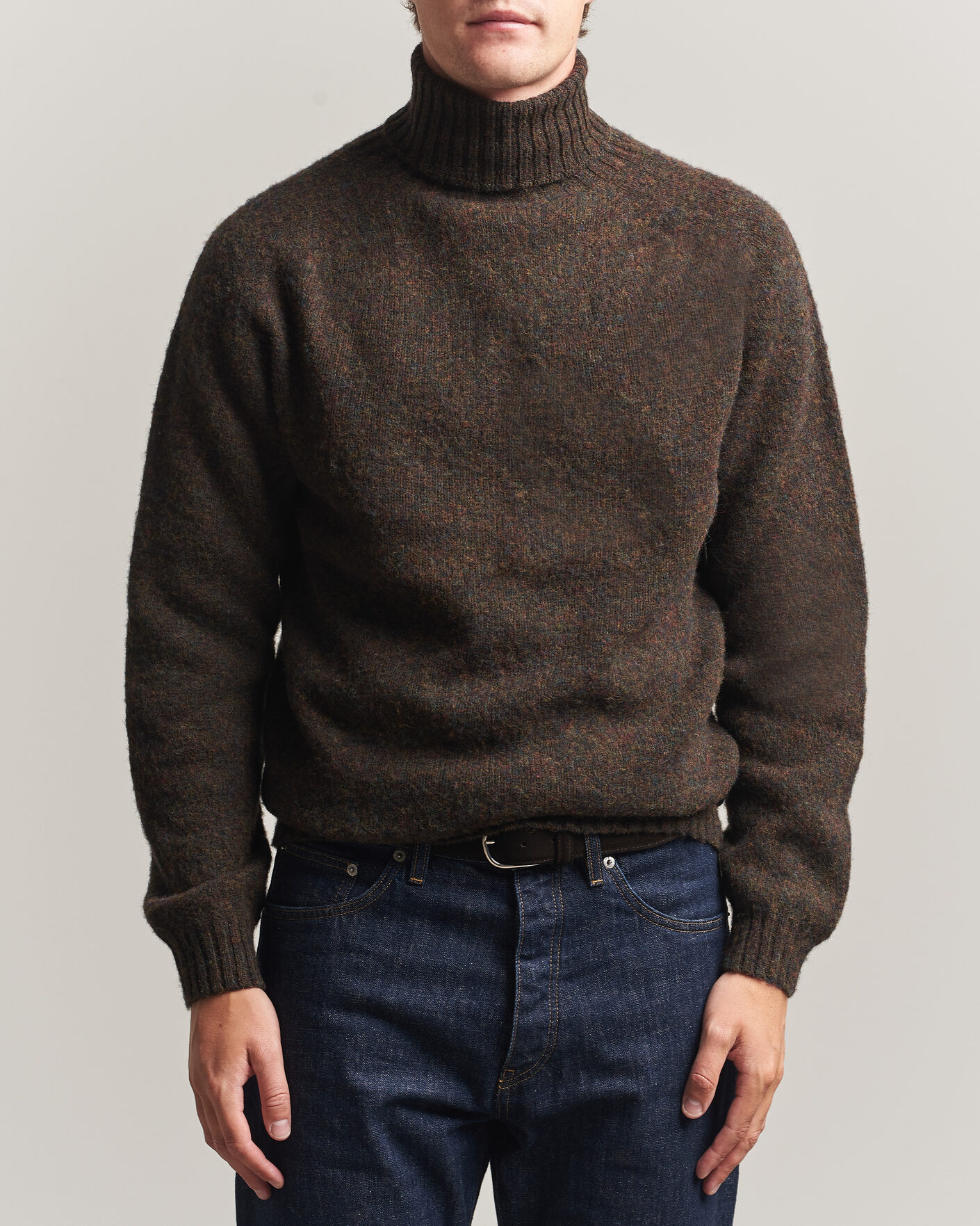 Men | Sweaters & Knitwear | Harley Of Scotland | Brushed Supersoft Lambswool Rollneck Carob