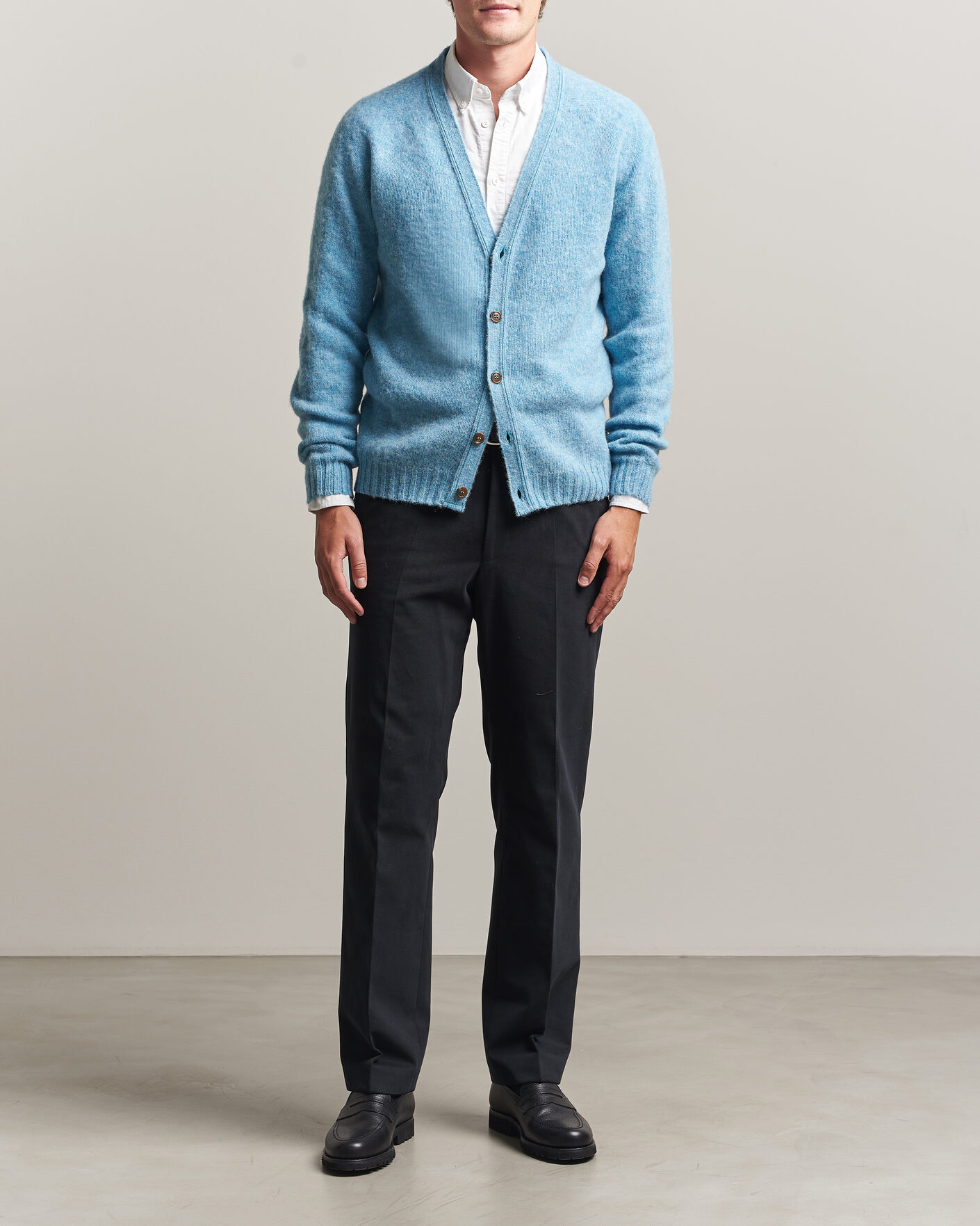 Men | Sweaters & Knitwear | Harley Of Scotland | Brushed Supersoft Lambswool Cardigan Loch Blue