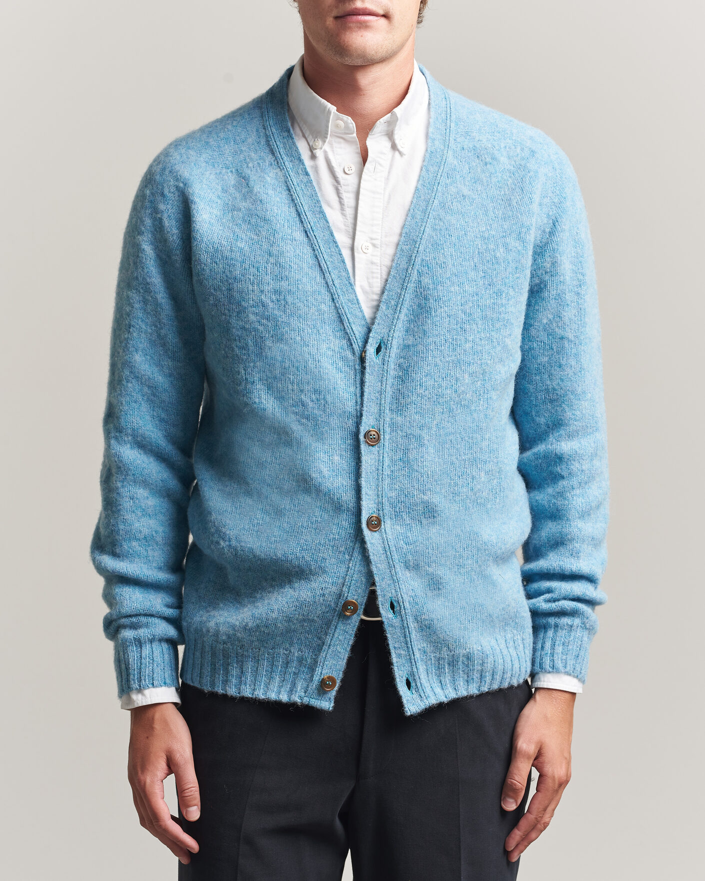 Men | Sweaters & Knitwear | Harley Of Scotland | Brushed Supersoft Lambswool Cardigan Loch Blue
