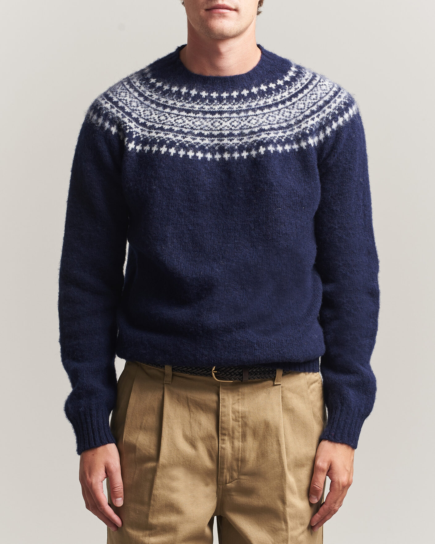 Men | Sweaters & Knitwear | Harley Of Scotland | Brushed Supersoft Lambswool Yolk Fairisle Navy/Snow White