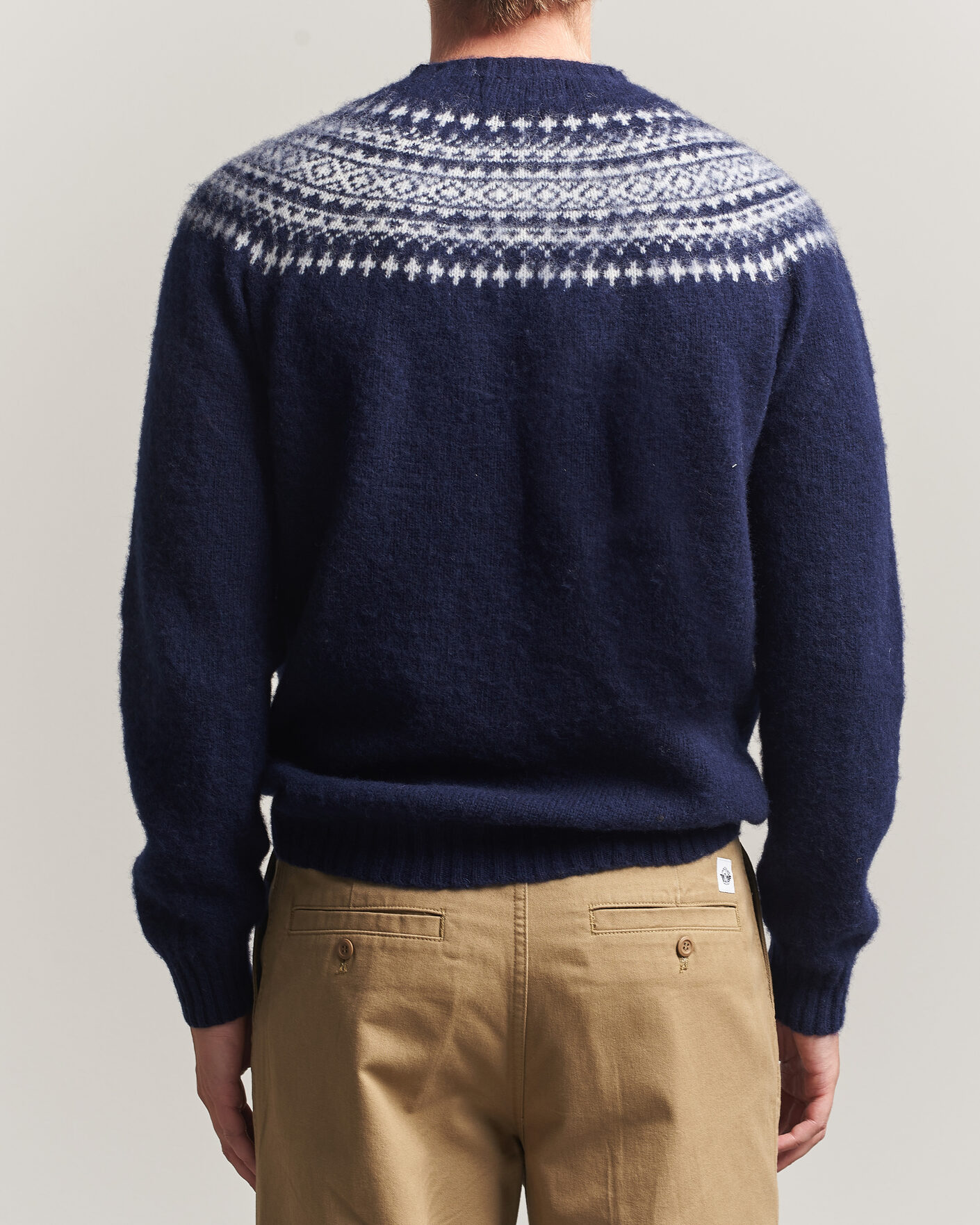 Men | Sweaters & Knitwear | Harley Of Scotland | Brushed Supersoft Lambswool Yolk Fairisle Navy/Snow White