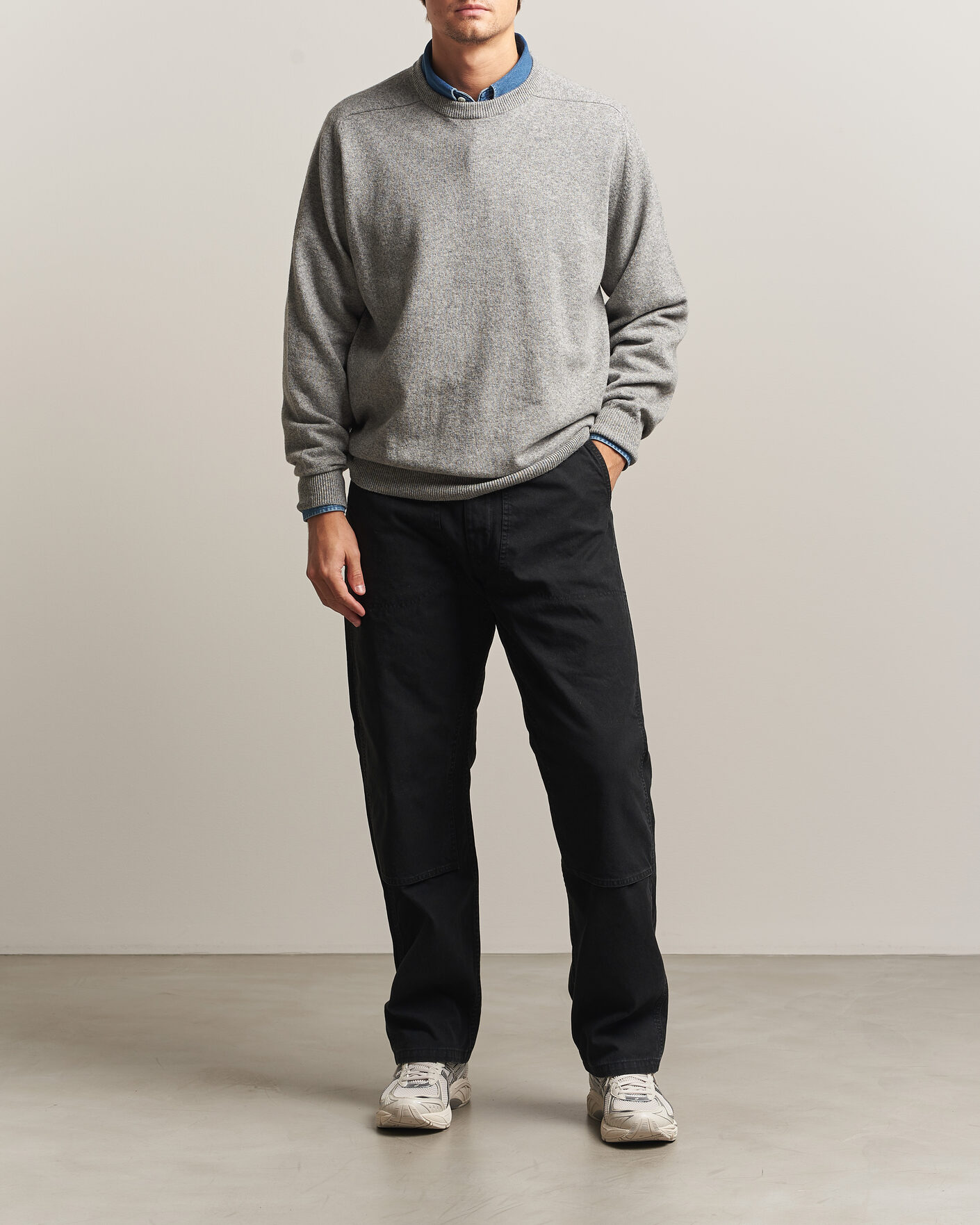 Men | Sweaters & Knitwear | orSlow | Simple Crew Neck Sweater Light Grey