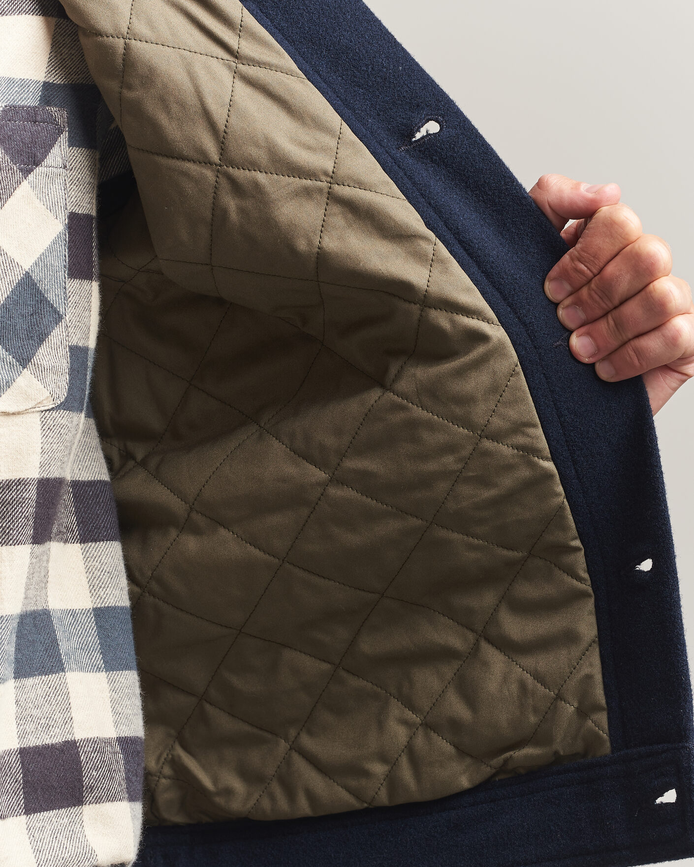 Men | Coats & Jackets | Filson | Spokane Insulated Short Cruiser Navy