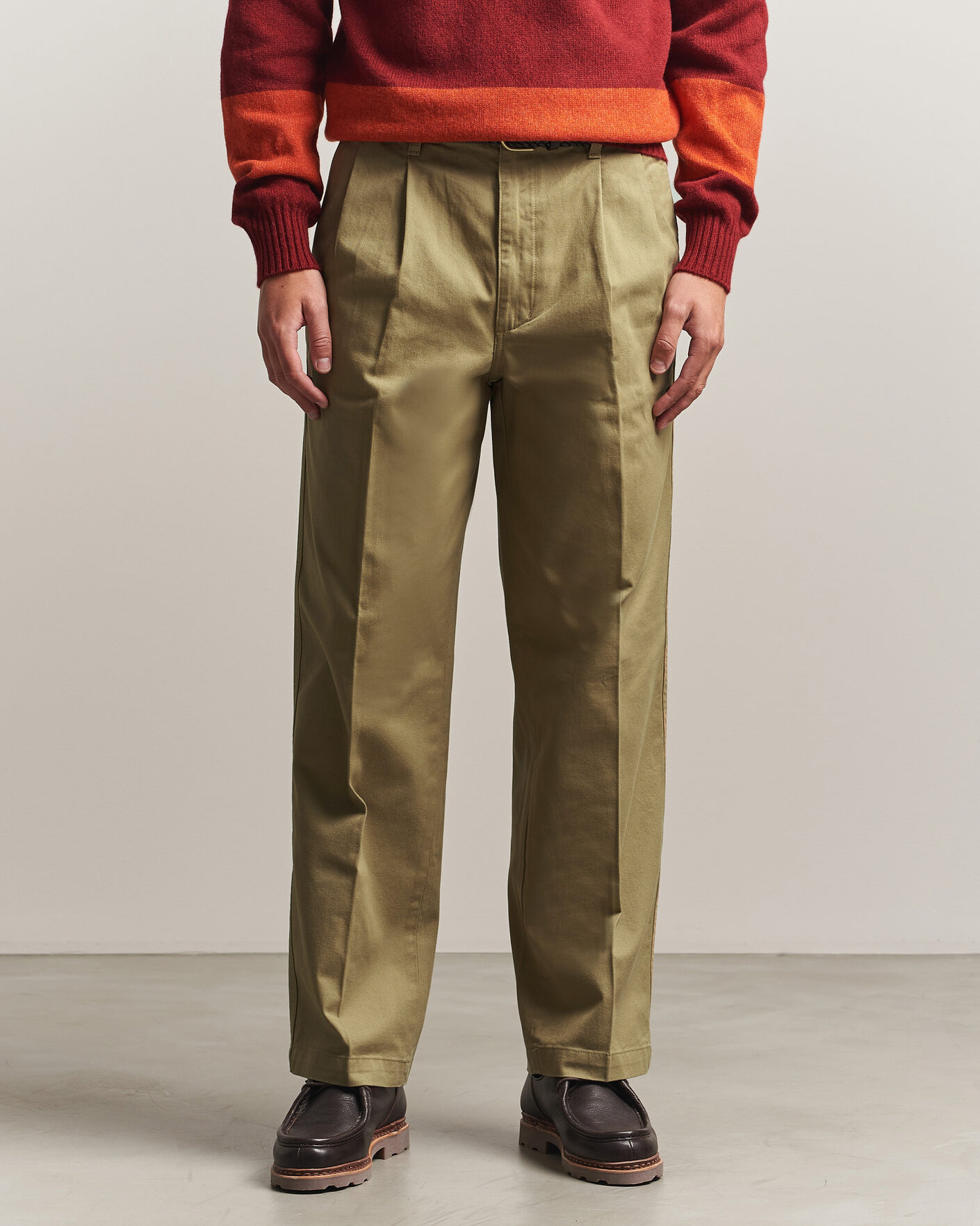 Men | Trousers | Dockers | Original Pleated Chino Loose British Khaki