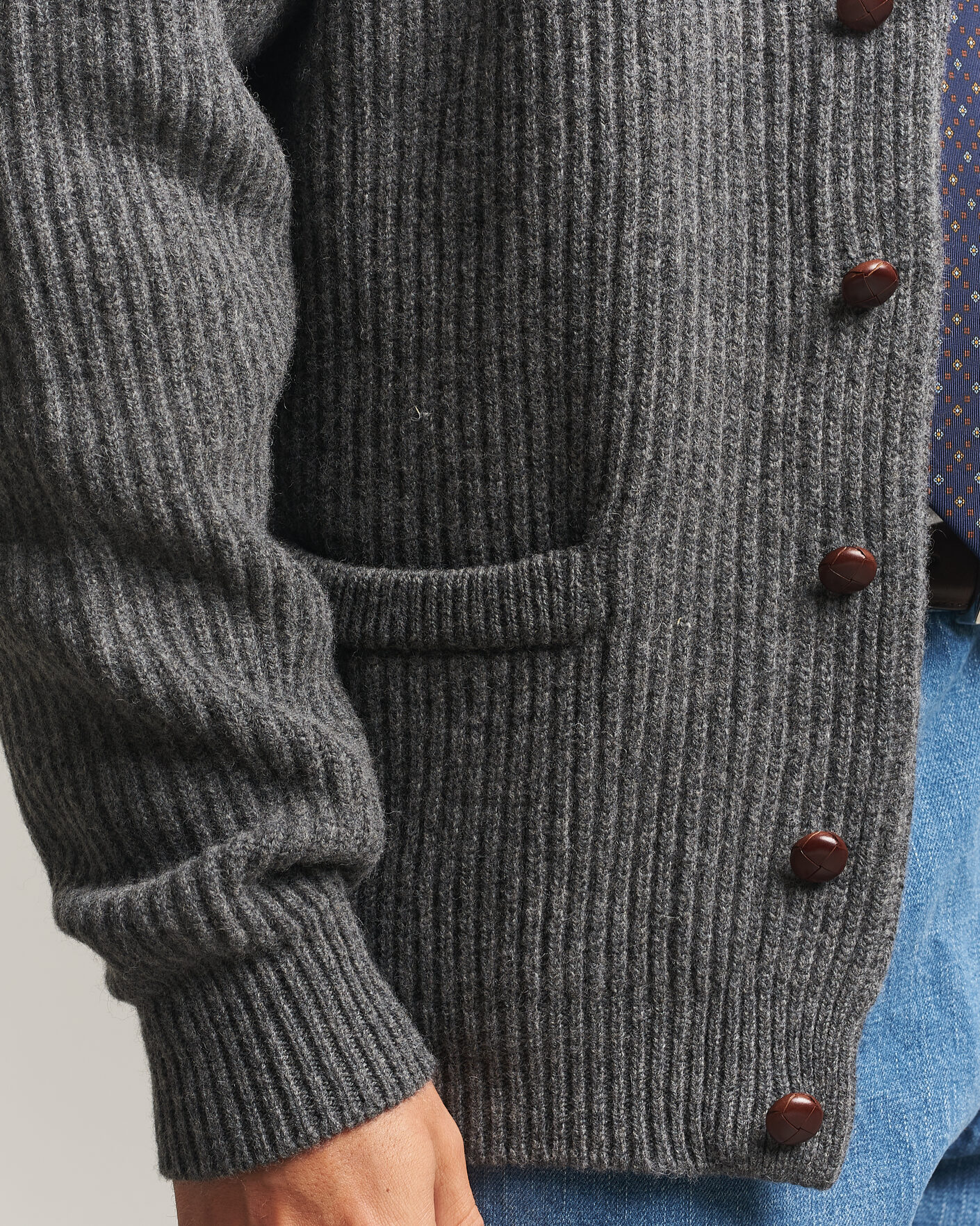 Men | Sweaters & Knitwear | Drake's | Lambswool Shawl Collar Rib Cardigan Grey