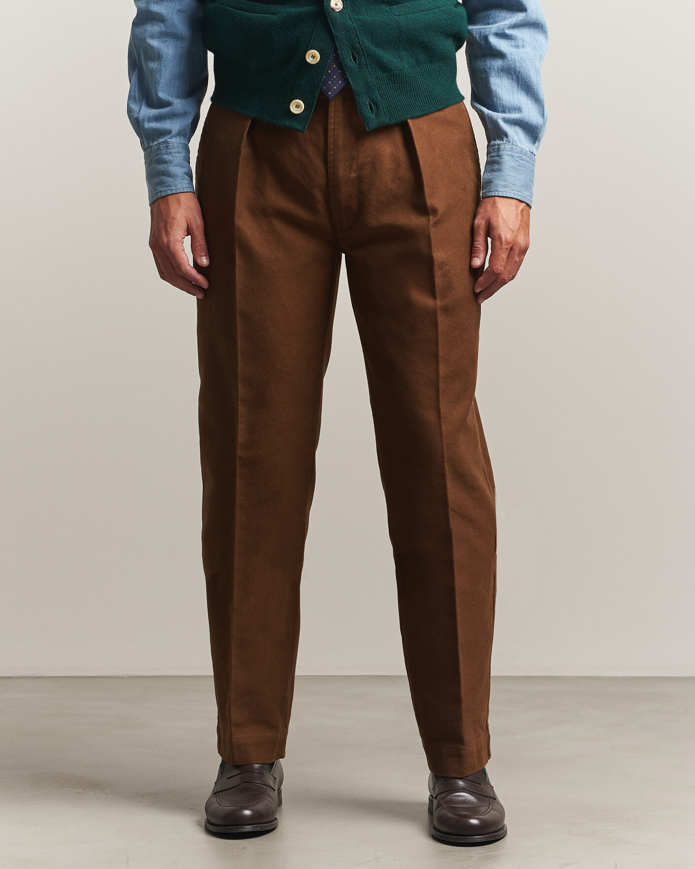Men | Trousers | Drake's | MKIV Japanese Moleskin Games Trousers Brown