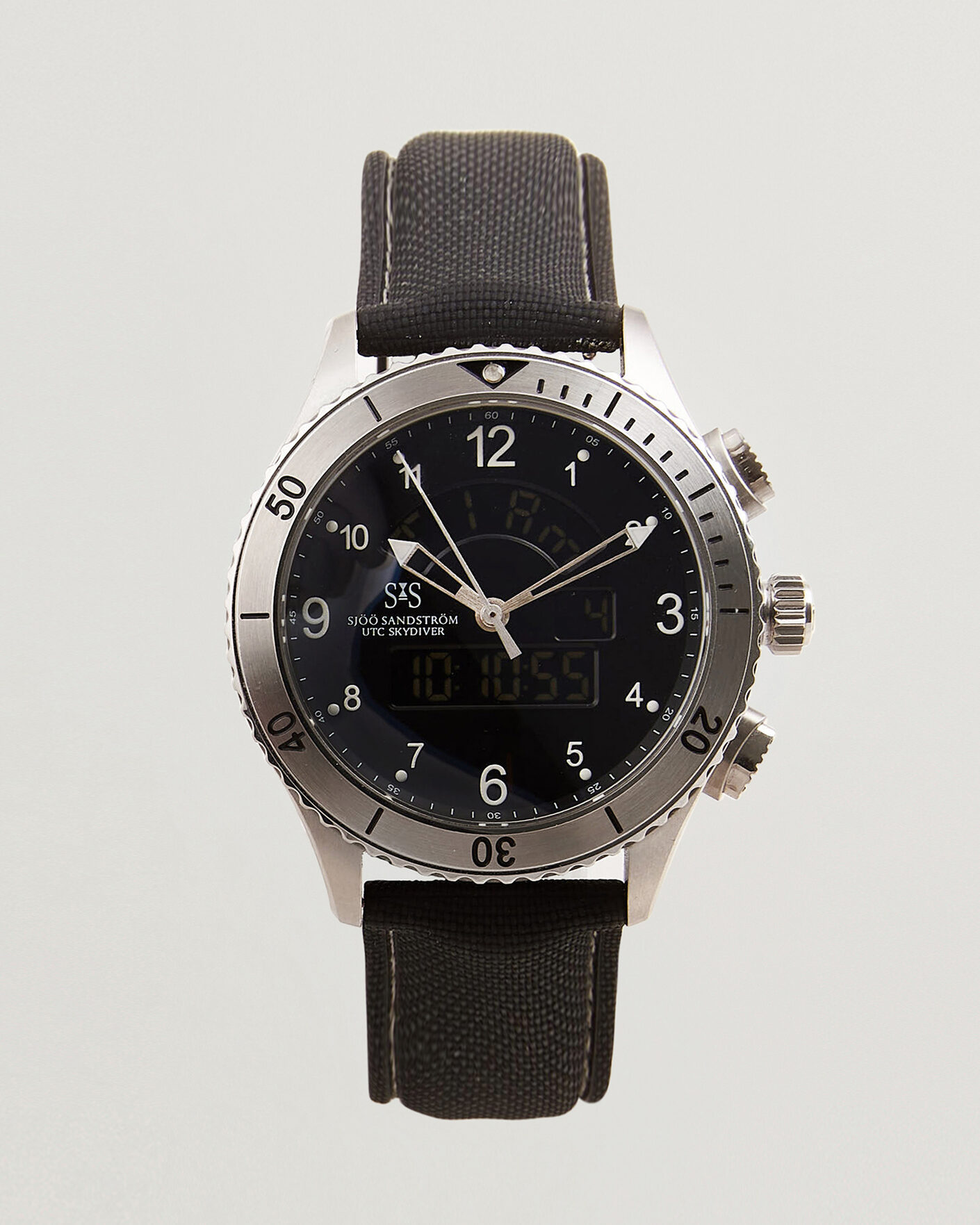 Men | Pre-Owned & Vintage Watches | Sjöö Sandström Pre-Owned | UTC Skydiver