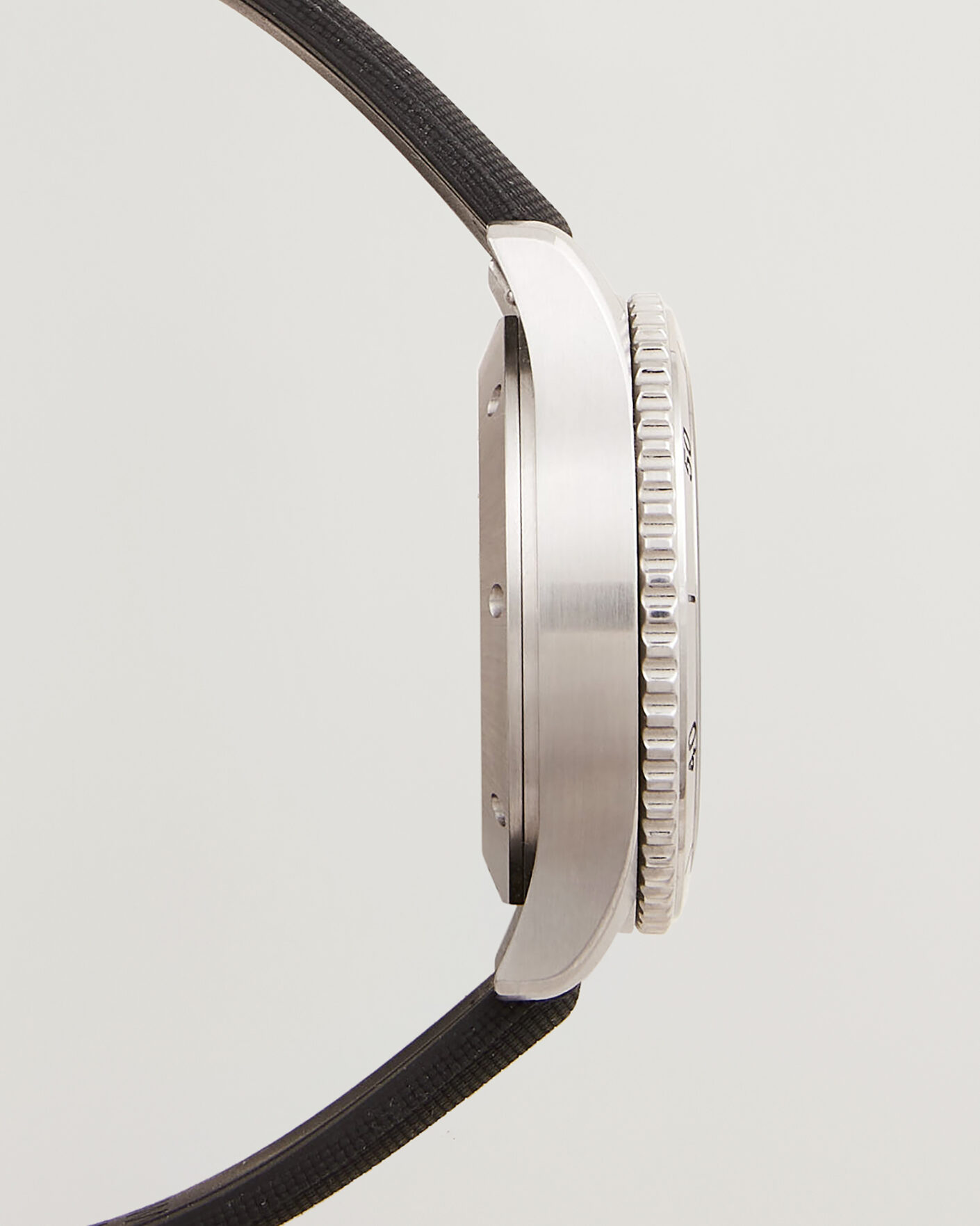 Men | Pre-Owned & Vintage Watches | Sjöö Sandström Pre-Owned | UTC Skydiver