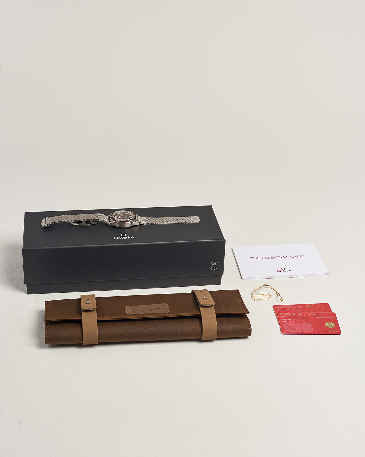 Men | Pre-Owned & Vintage Watches | Omega Pre-Owned | Seamaster Diver 300M 007