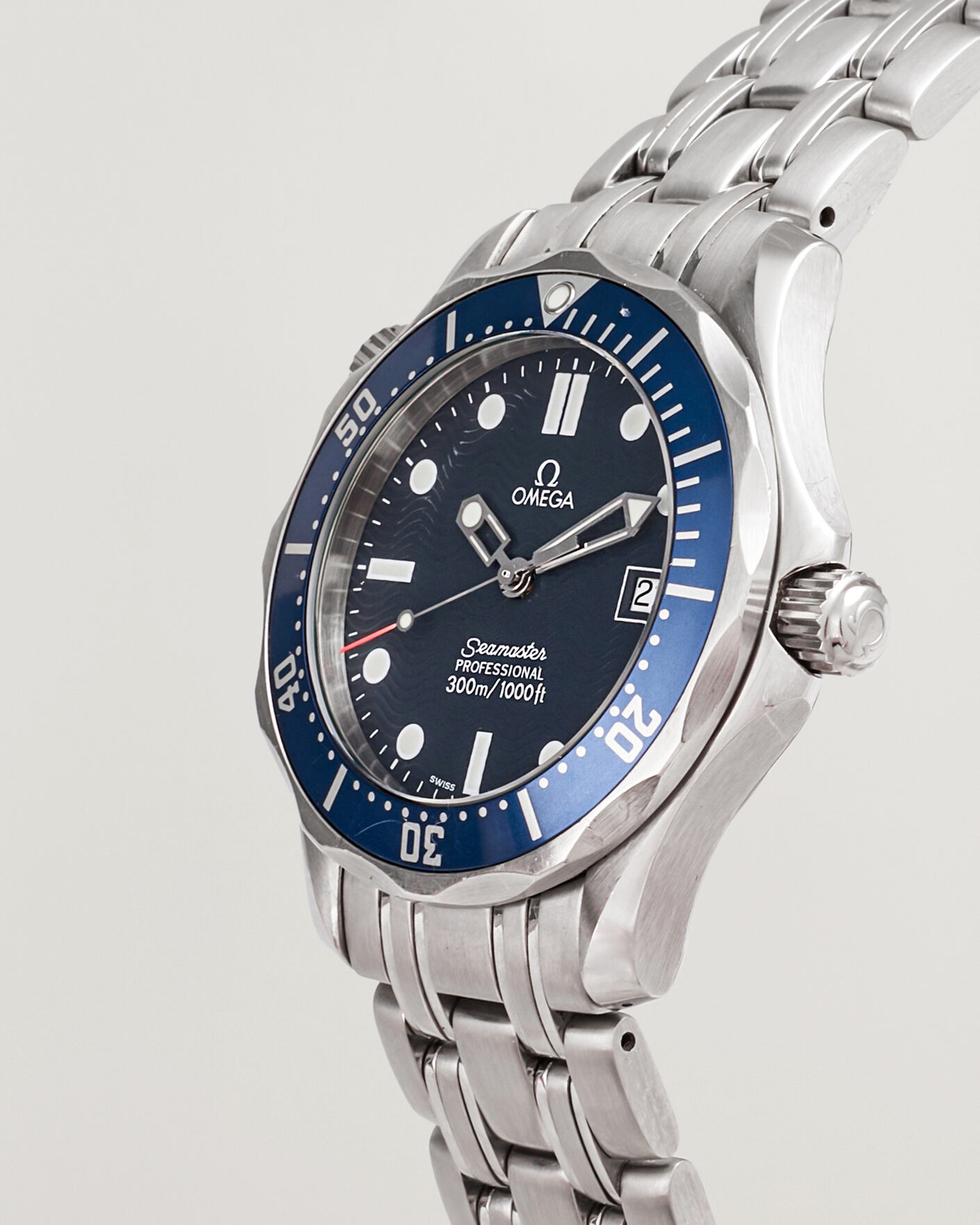 Men | Pre-Owned & Vintage Watches | Omega Pre-Owned | Seamaster 300M Midsize