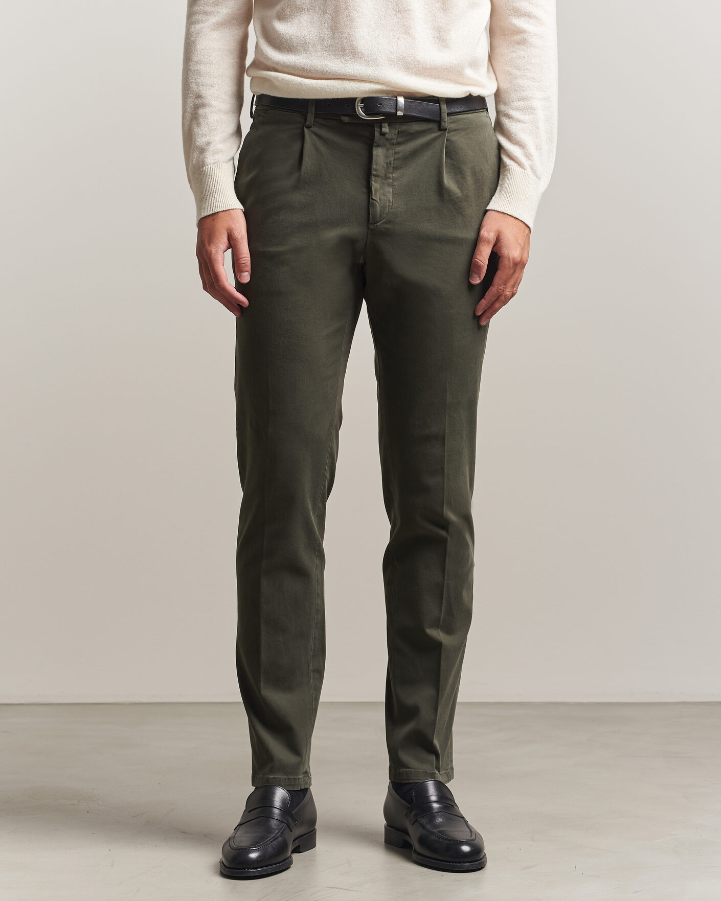 Briglia 1949 Easy Fit Pleated Cotton Stretch Trousers Military at