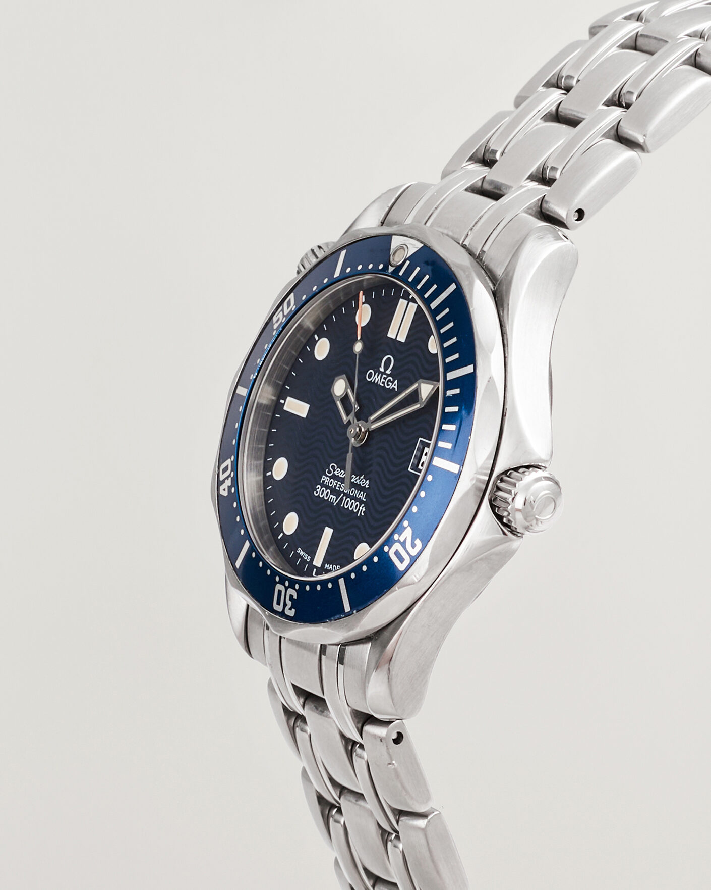 Men | Pre-Owned & Vintage Watches | Omega Pre-Owned | Seamaster 2561.80