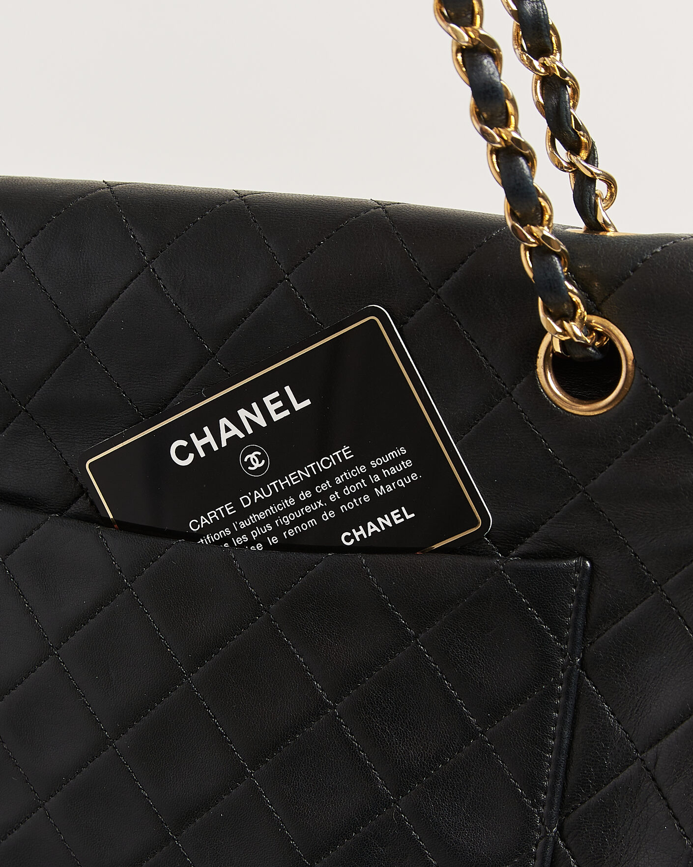 Men | Pre-Owned & Vintage Bags | Chanel Pre-Owned | Vintage Classic Flap Bag Lambskin Black