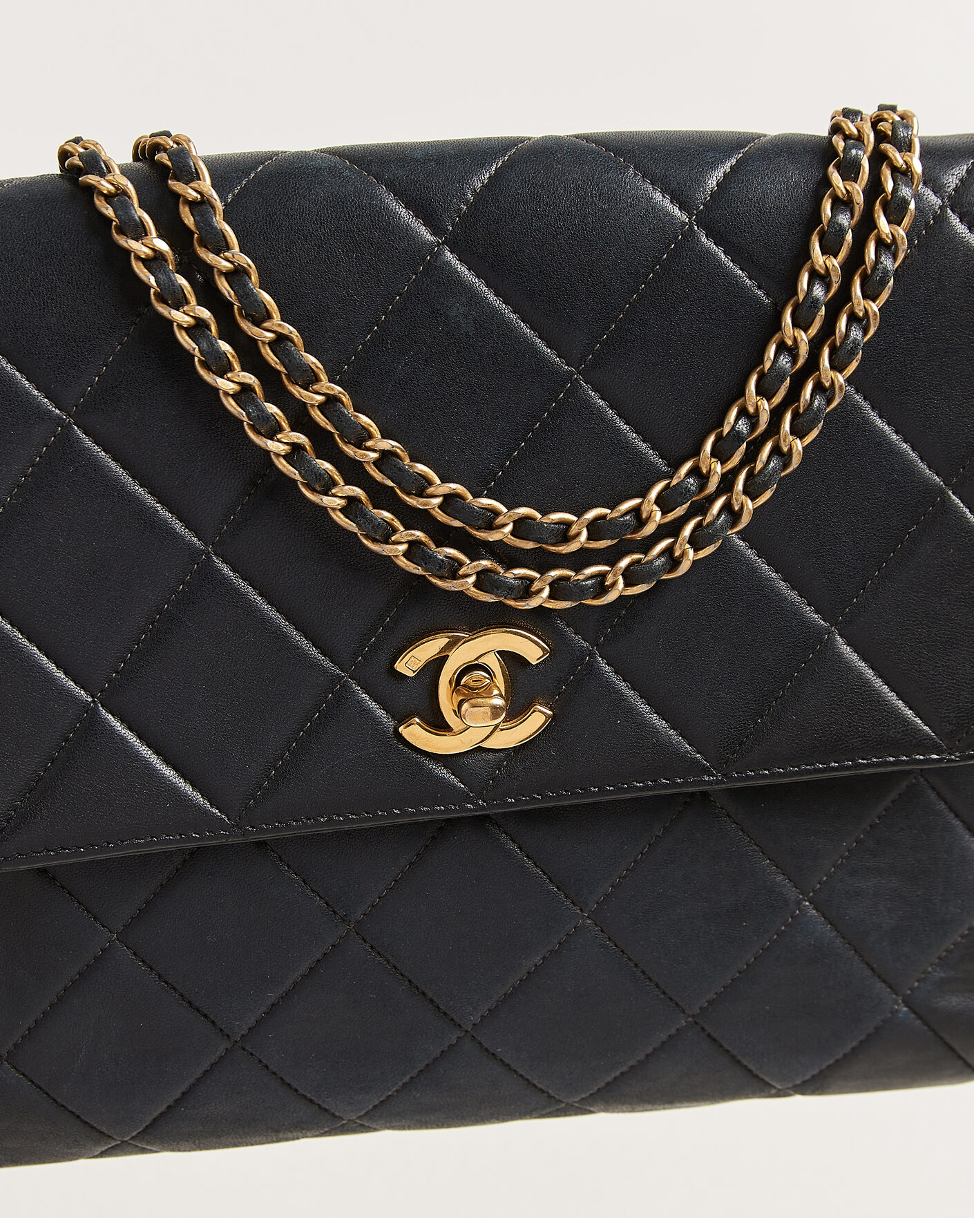 Men | Pre-Owned & Vintage Bags | Chanel Pre-Owned | Single Flap Bag Lambskin Black
