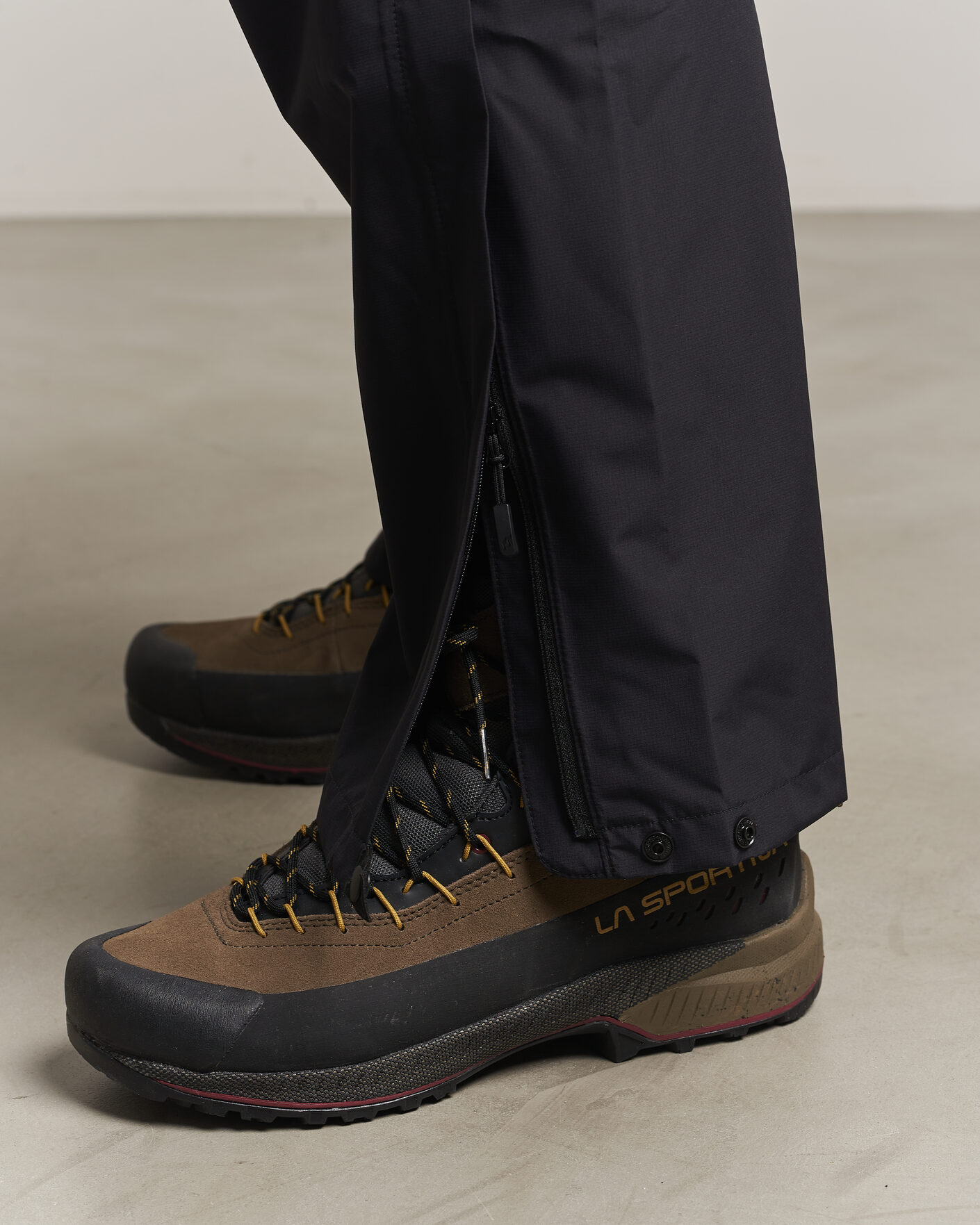 Men | Trousers | Rab | Downpour Waterproof Pants Black