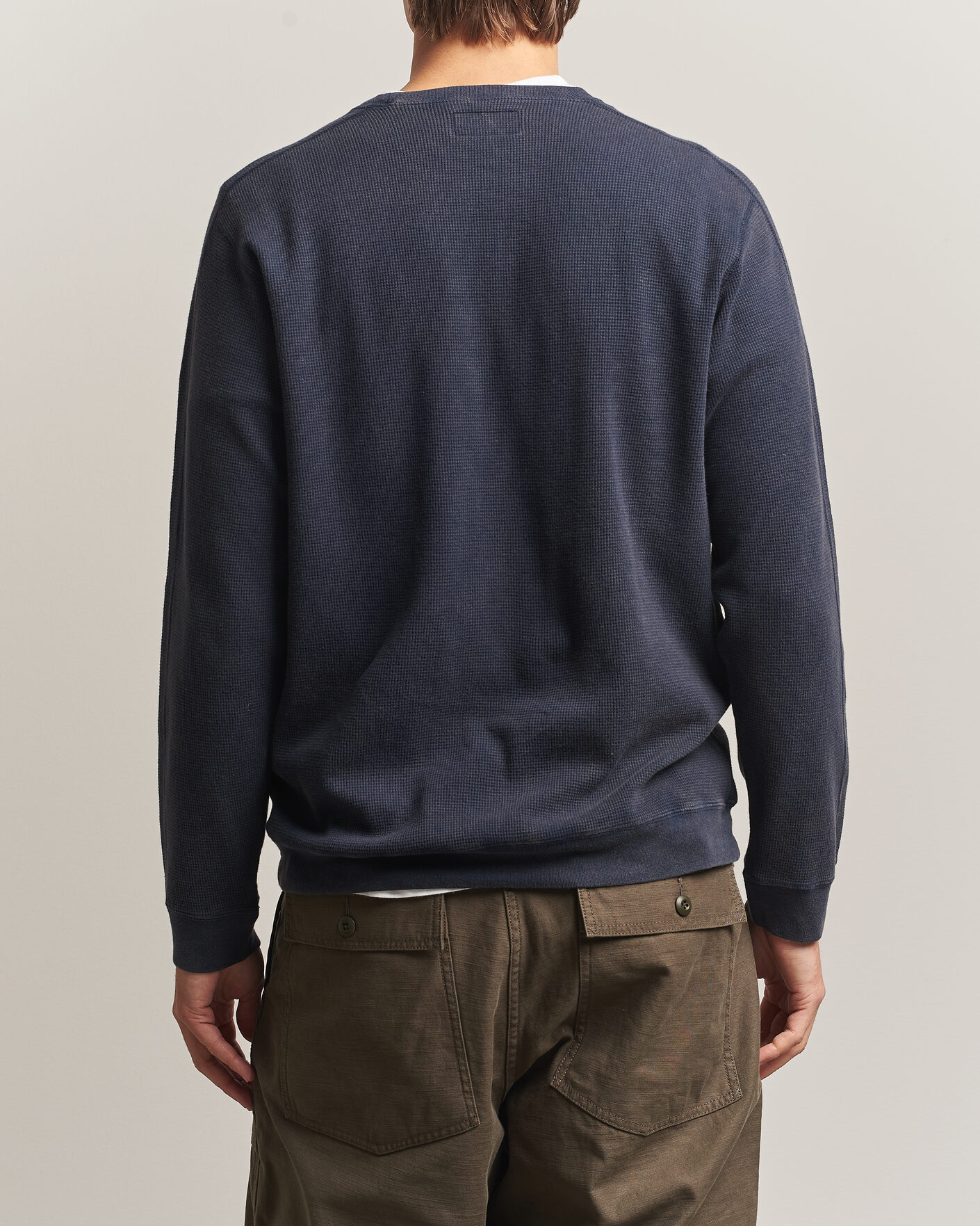 Men | T-Shirts | BEAMS PLUS | Fade Thermal Crew Navy