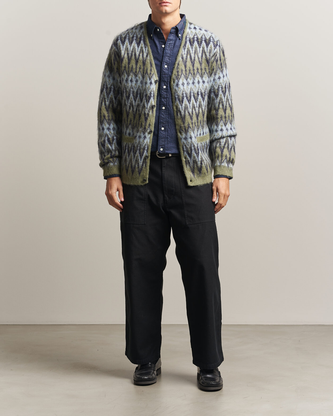 Men | Sweaters & Knitwear | BEAMS PLUS | Chevron Jacquard Cardigan Green/Grey