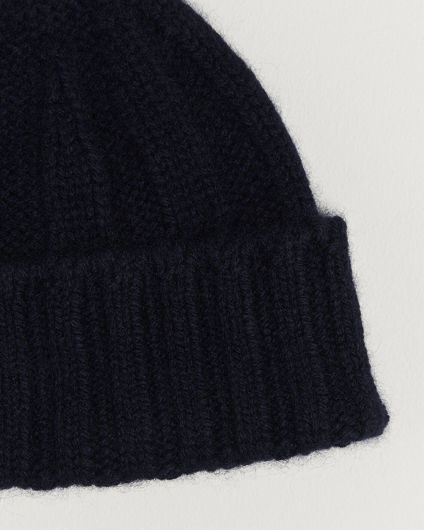 Men | Beanies | BEAMS PLUS | Cashmere Rib Beanie Navy