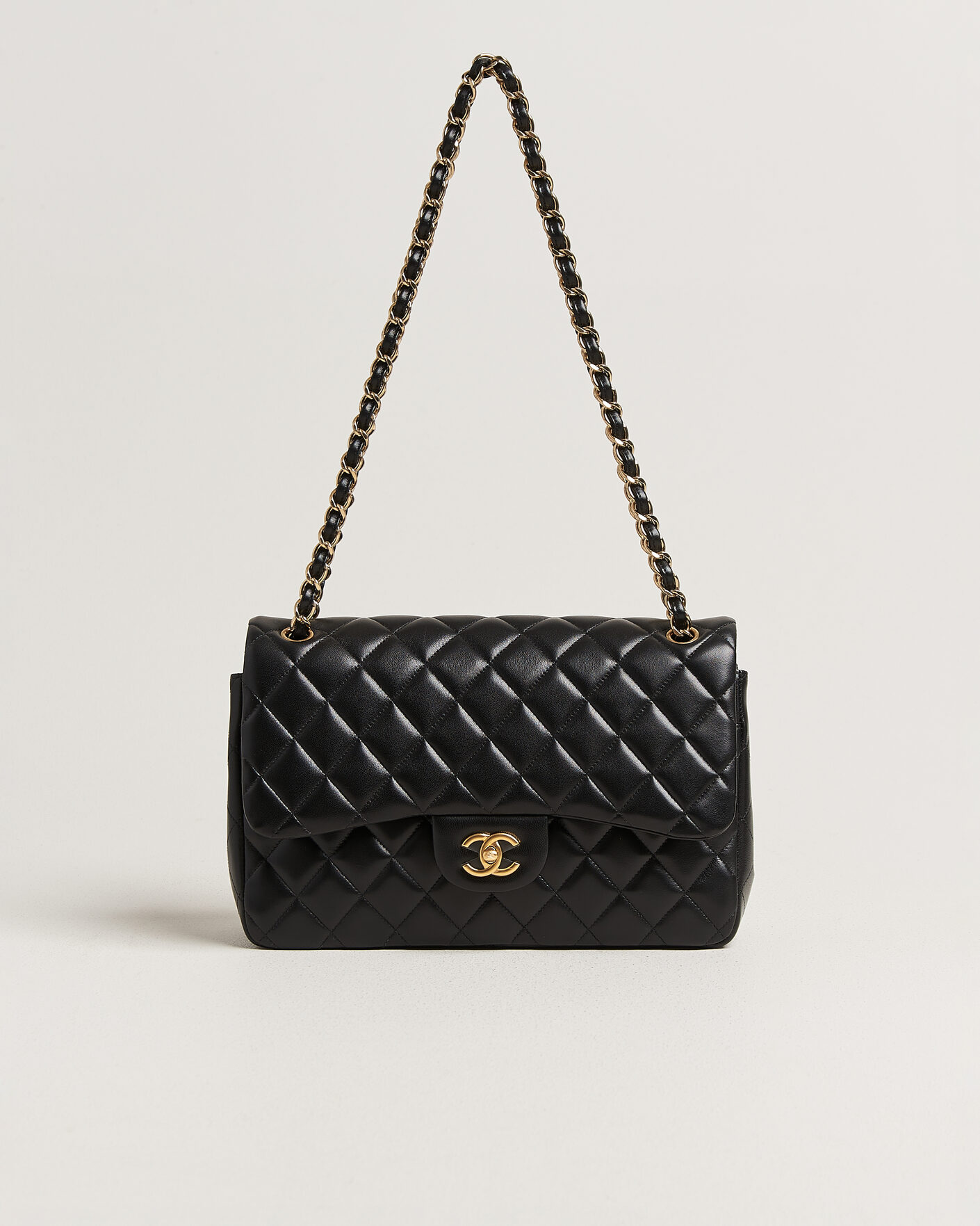 Men | Pre-Owned & Vintage Bags | Chanel Pre-Owned | Classic Jumbo Double Flap Bag Lambskin Black