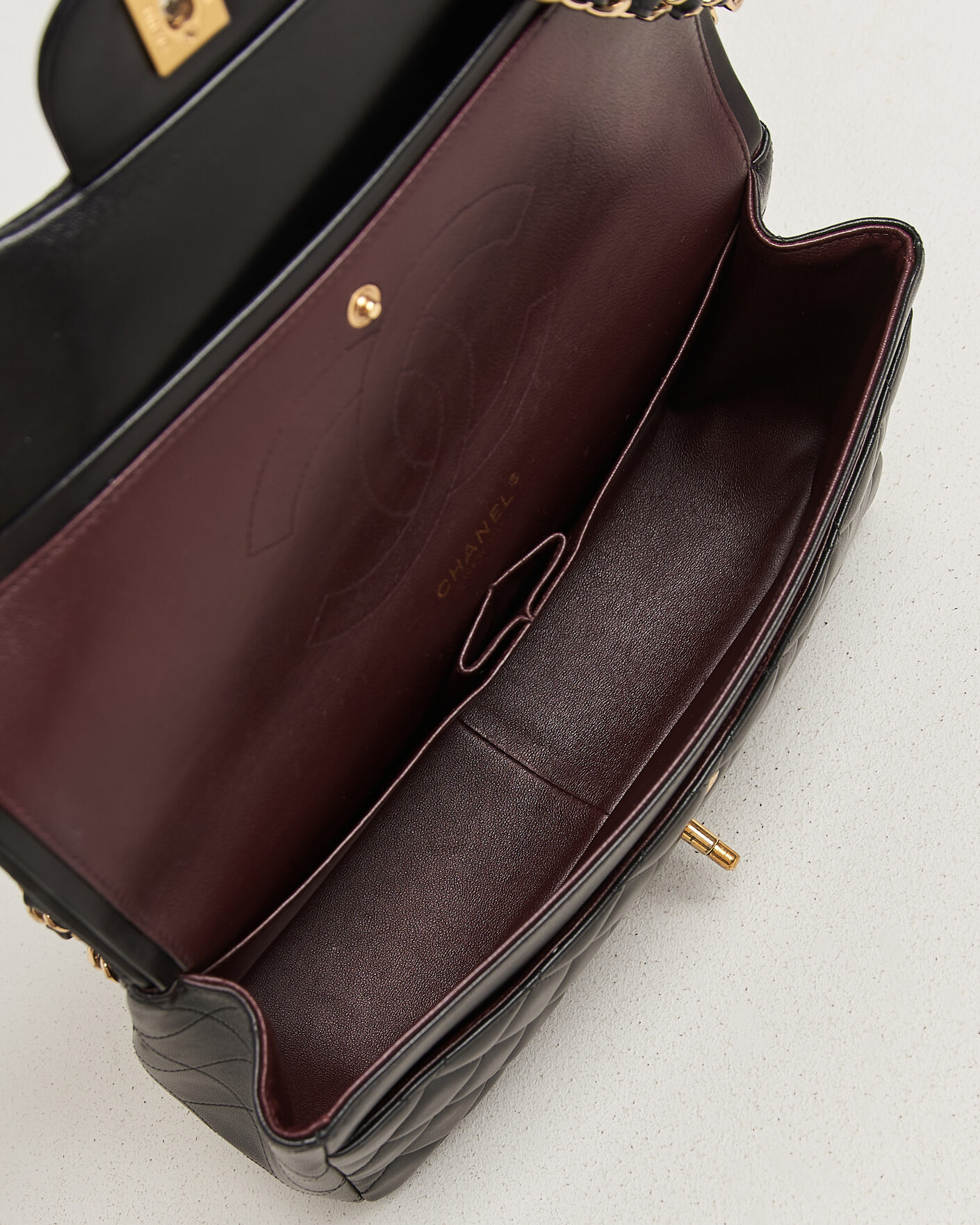 Men | Pre-Owned & Vintage Bags | Chanel Pre-Owned | Classic Jumbo Double Flap Bag Lambskin Black
