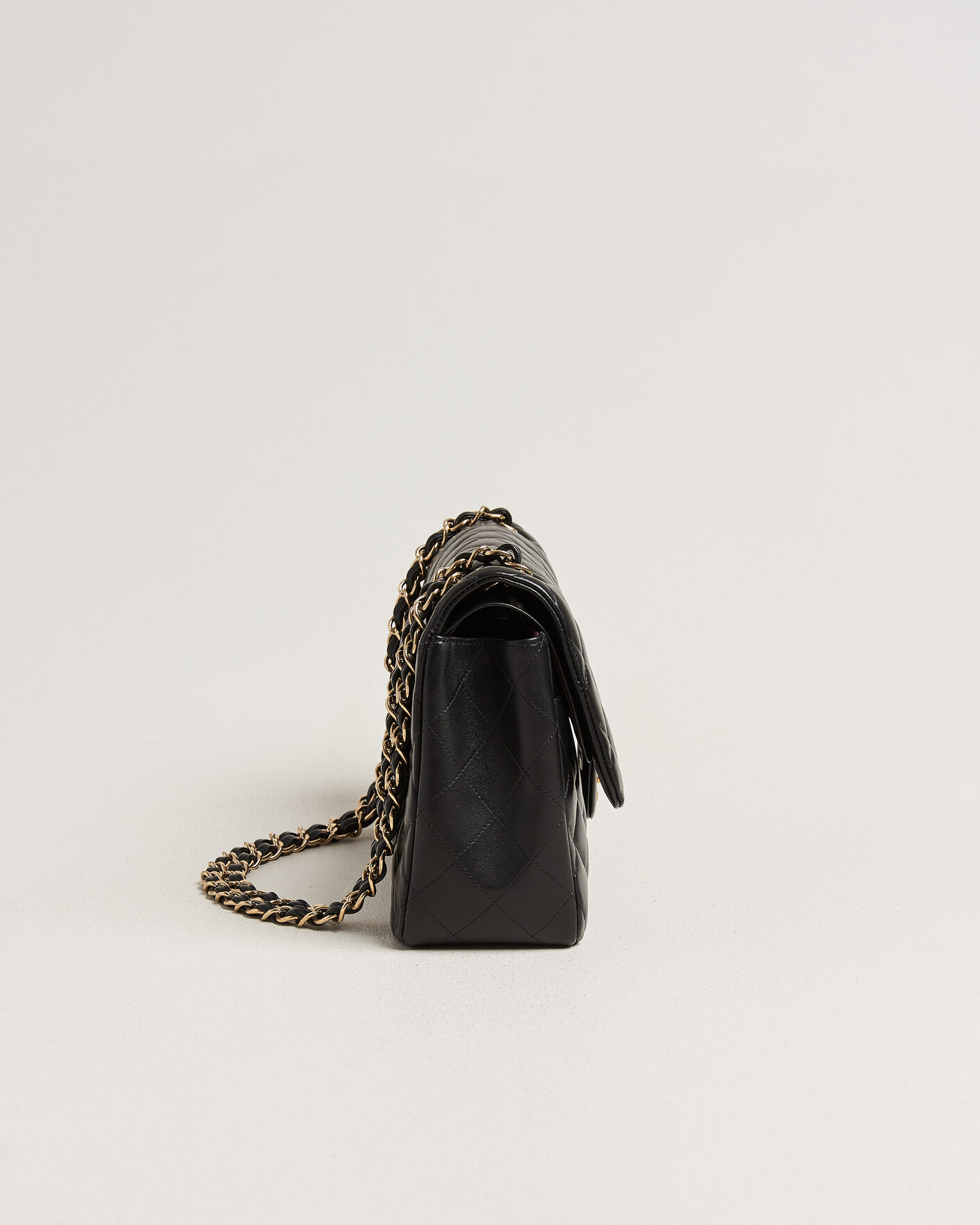 Men | Pre-Owned & Vintage Bags | Chanel Pre-Owned | Classic Jumbo Double Flap Bag Lambskin Black