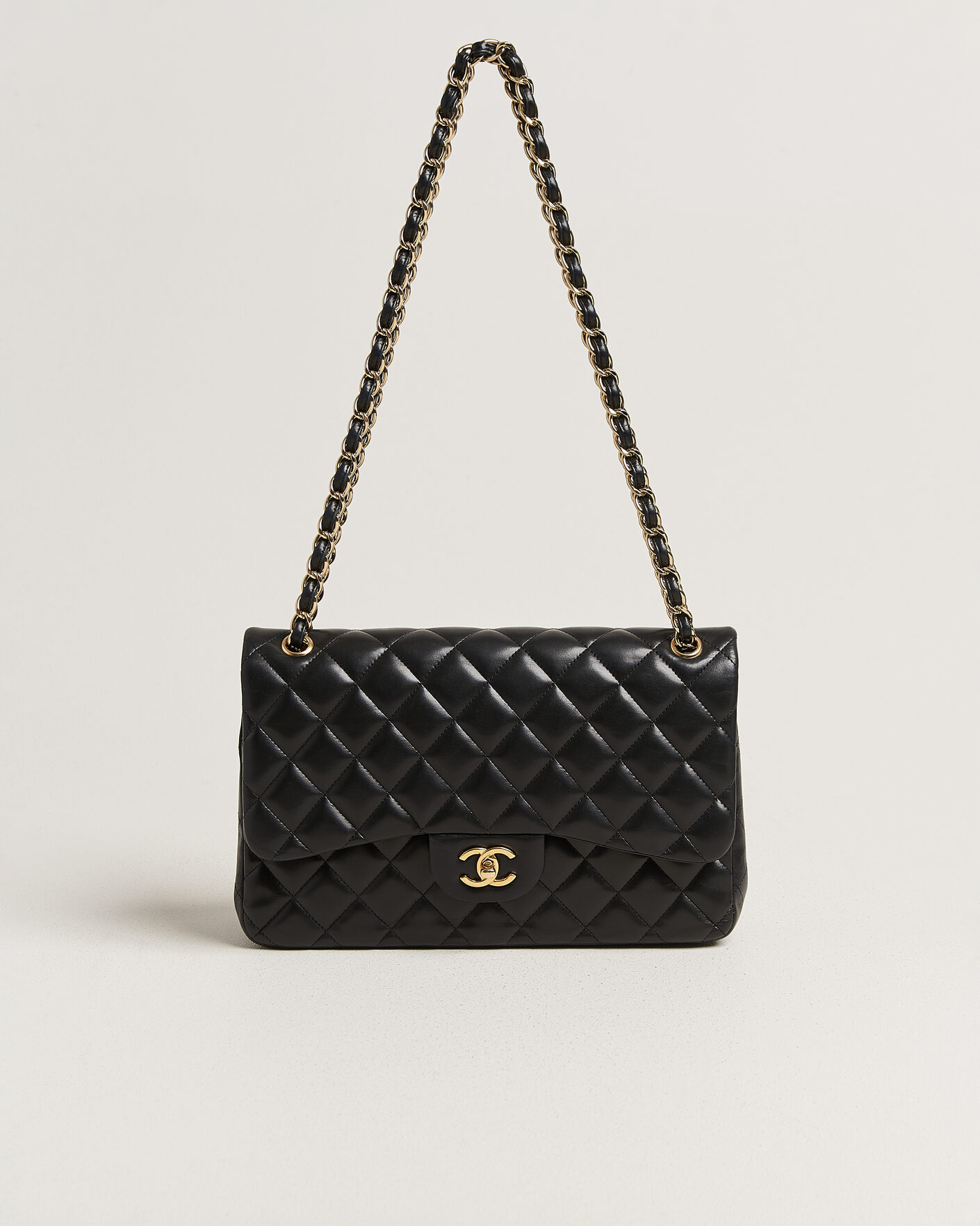Men | Pre-Owned & Vintage Bags | Chanel Pre-Owned | Classic Jumbo Double Flap Bag Lambskin Black