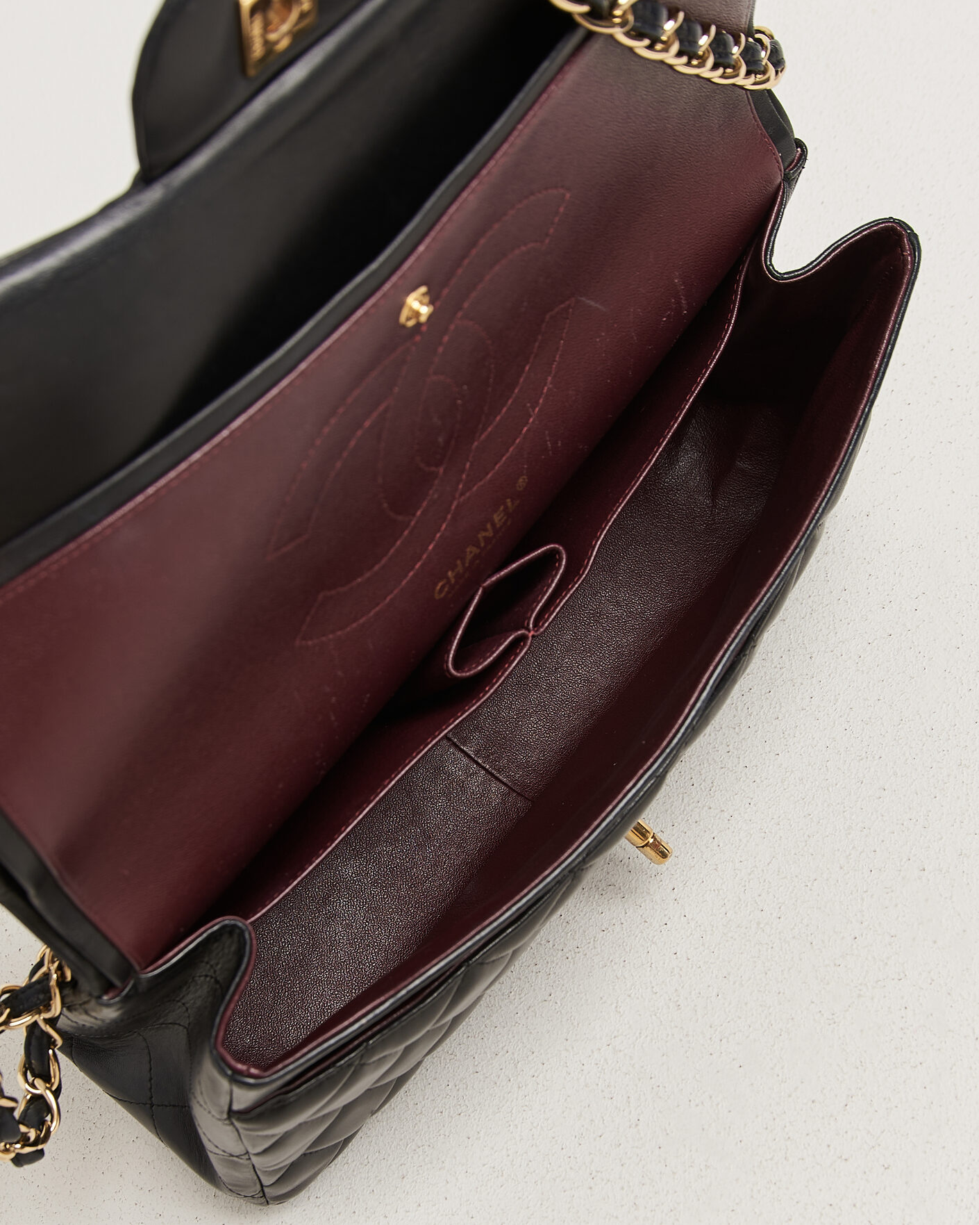 Men | Pre-Owned & Vintage Bags | Chanel Pre-Owned | Classic Jumbo Double Flap Bag Lambskin Black
