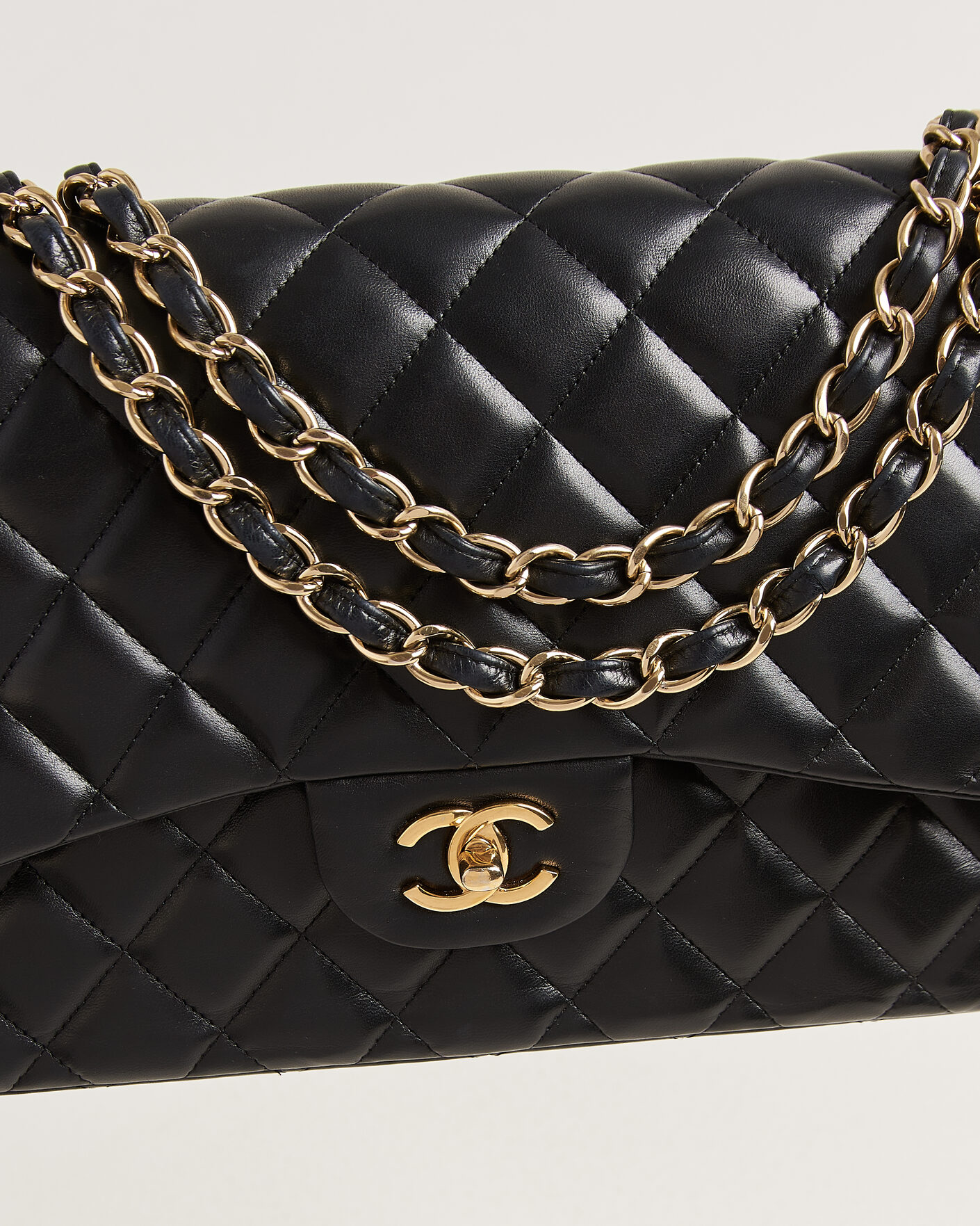 Men | Pre-Owned & Vintage Bags | Chanel Pre-Owned | Classic Jumbo Double Flap Bag Lambskin Black