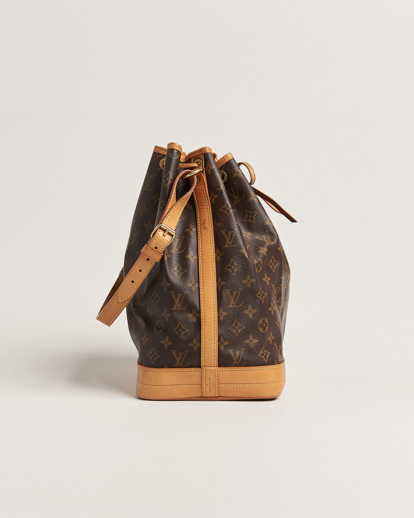 Men | Pre-Owned & Vintage Bags | Louis Vuitton Pre-Owned | Noé Monogram